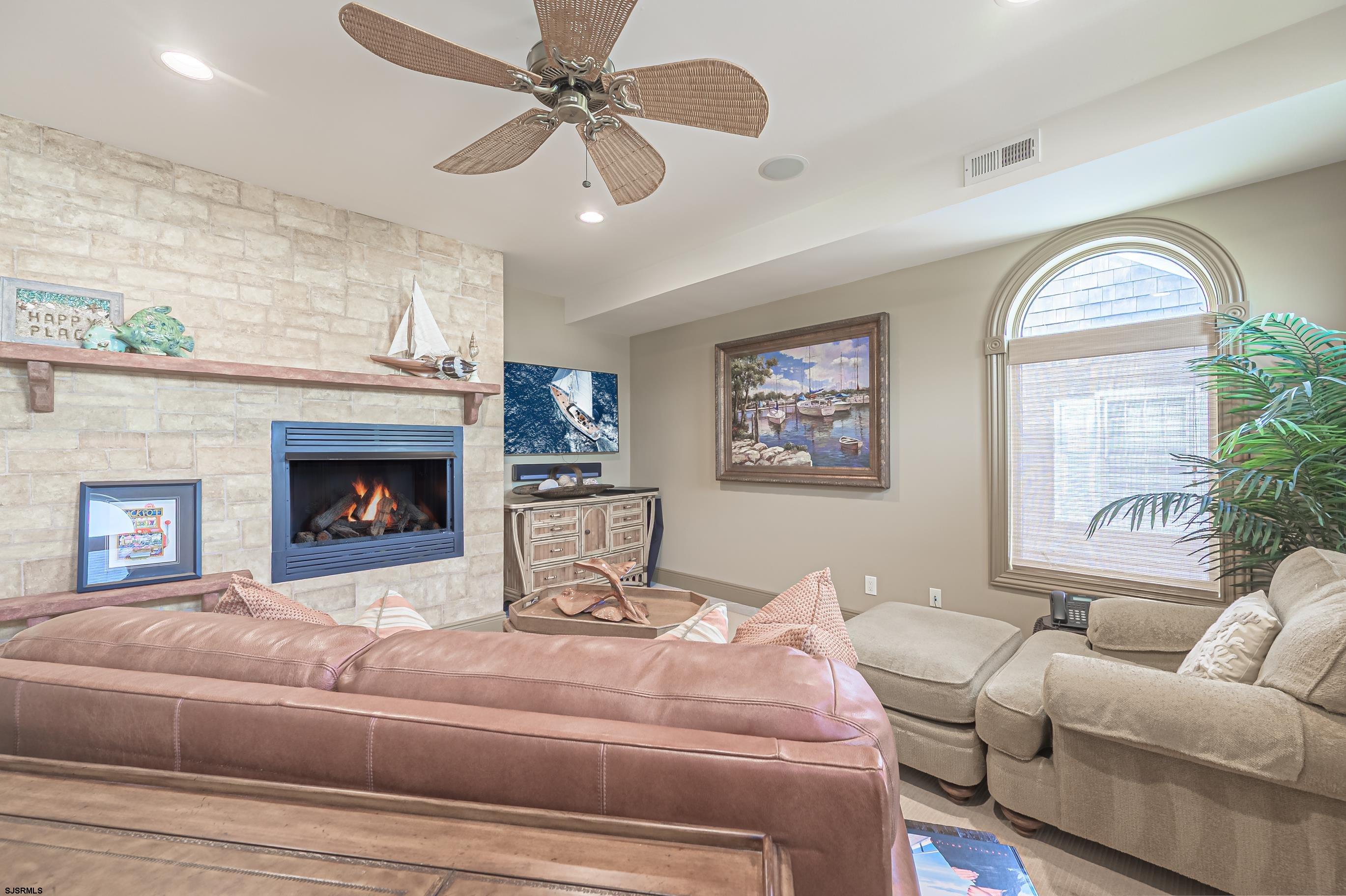 112 S Rumson Ave