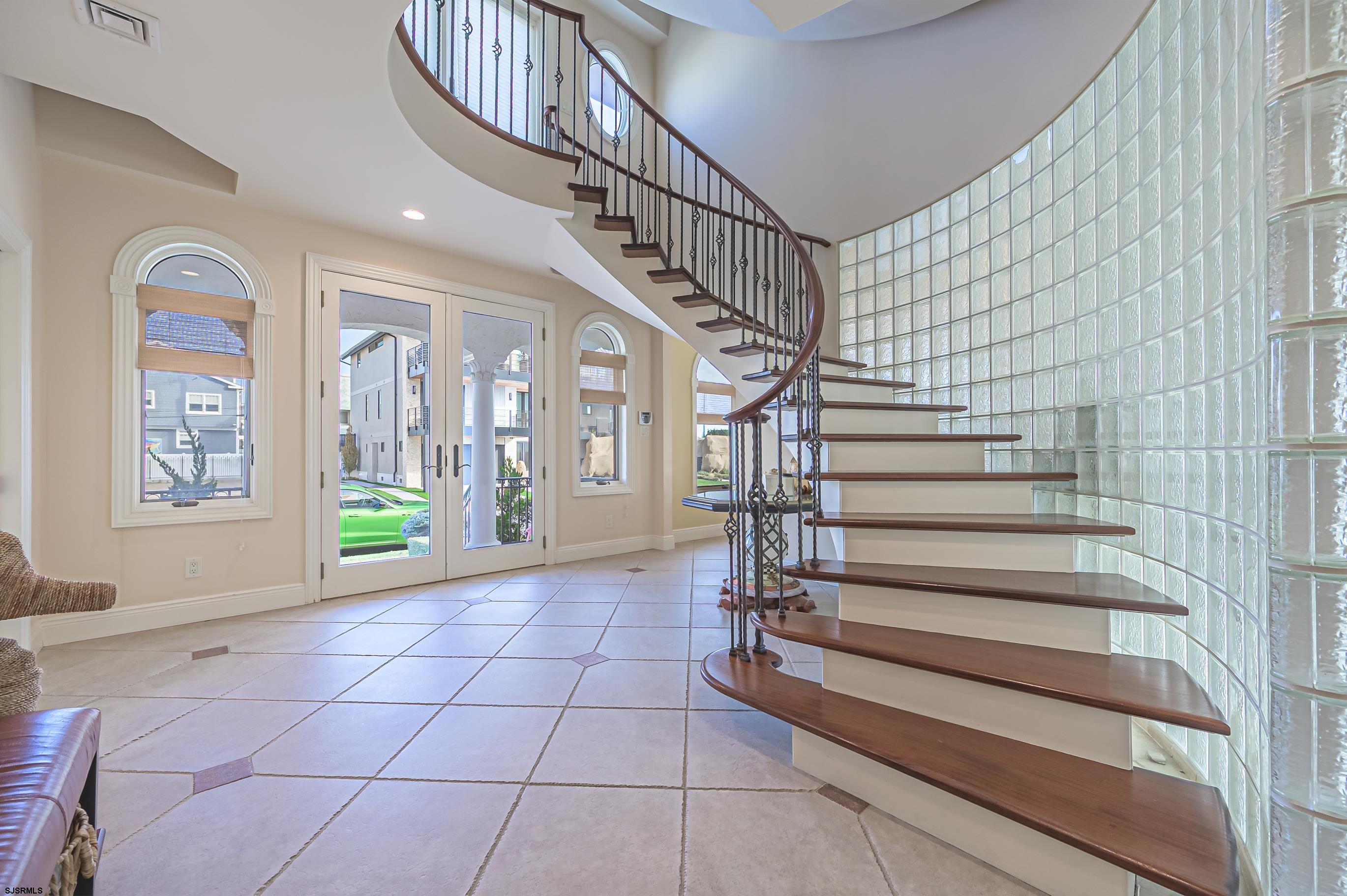 112 S Rumson Ave