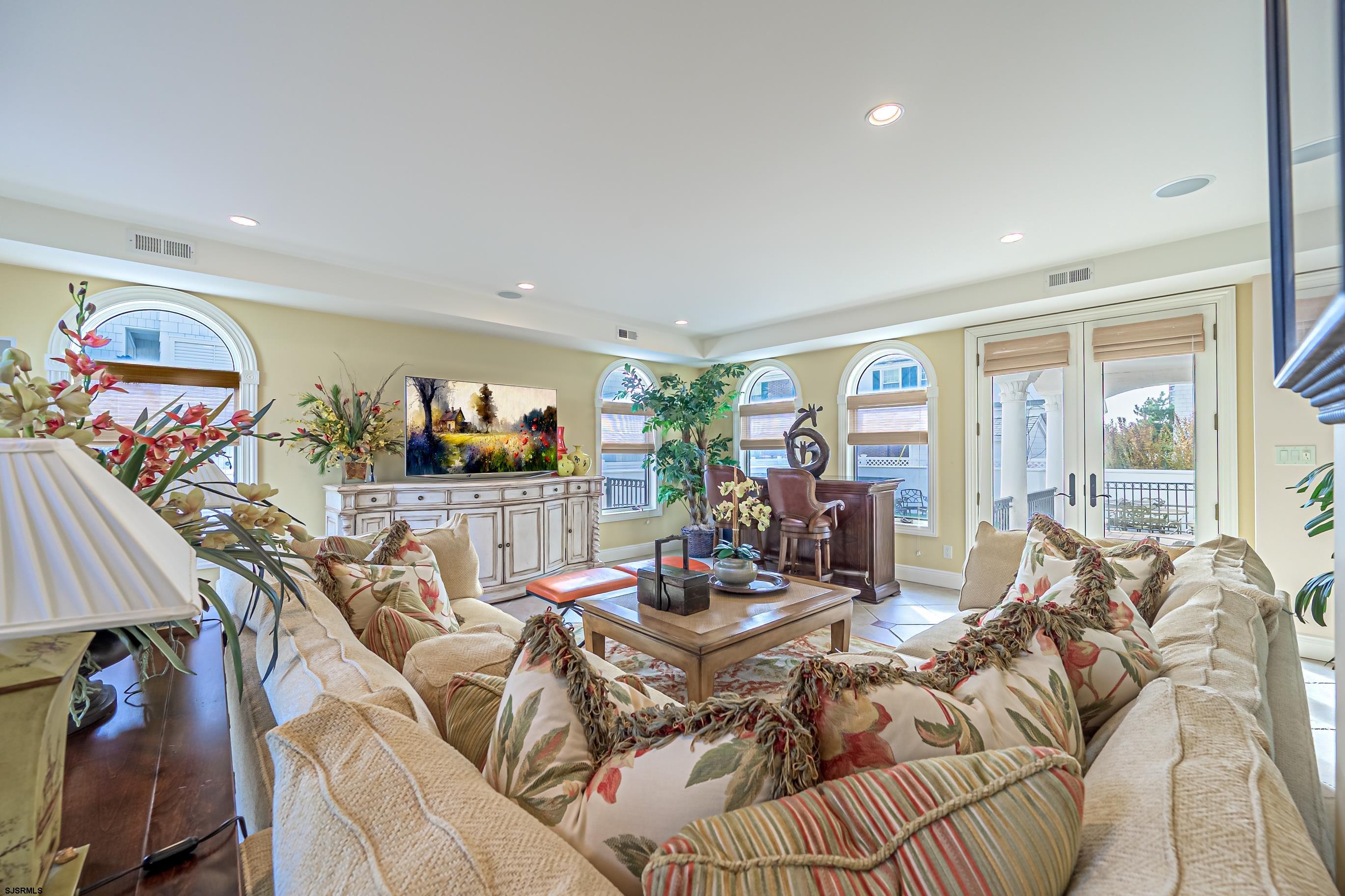 112 S Rumson Ave
