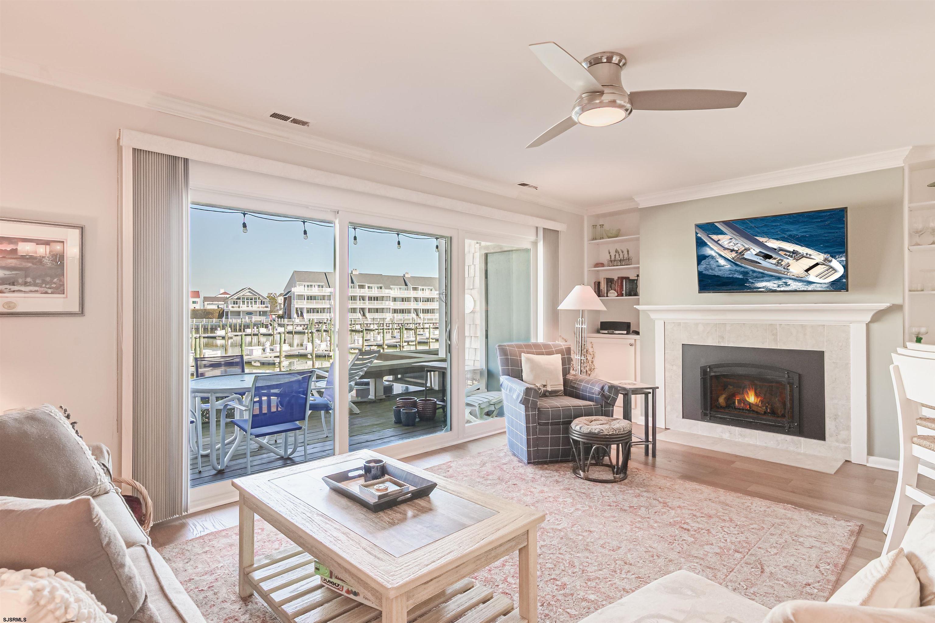 211 Harbour Cove Unit: 5211