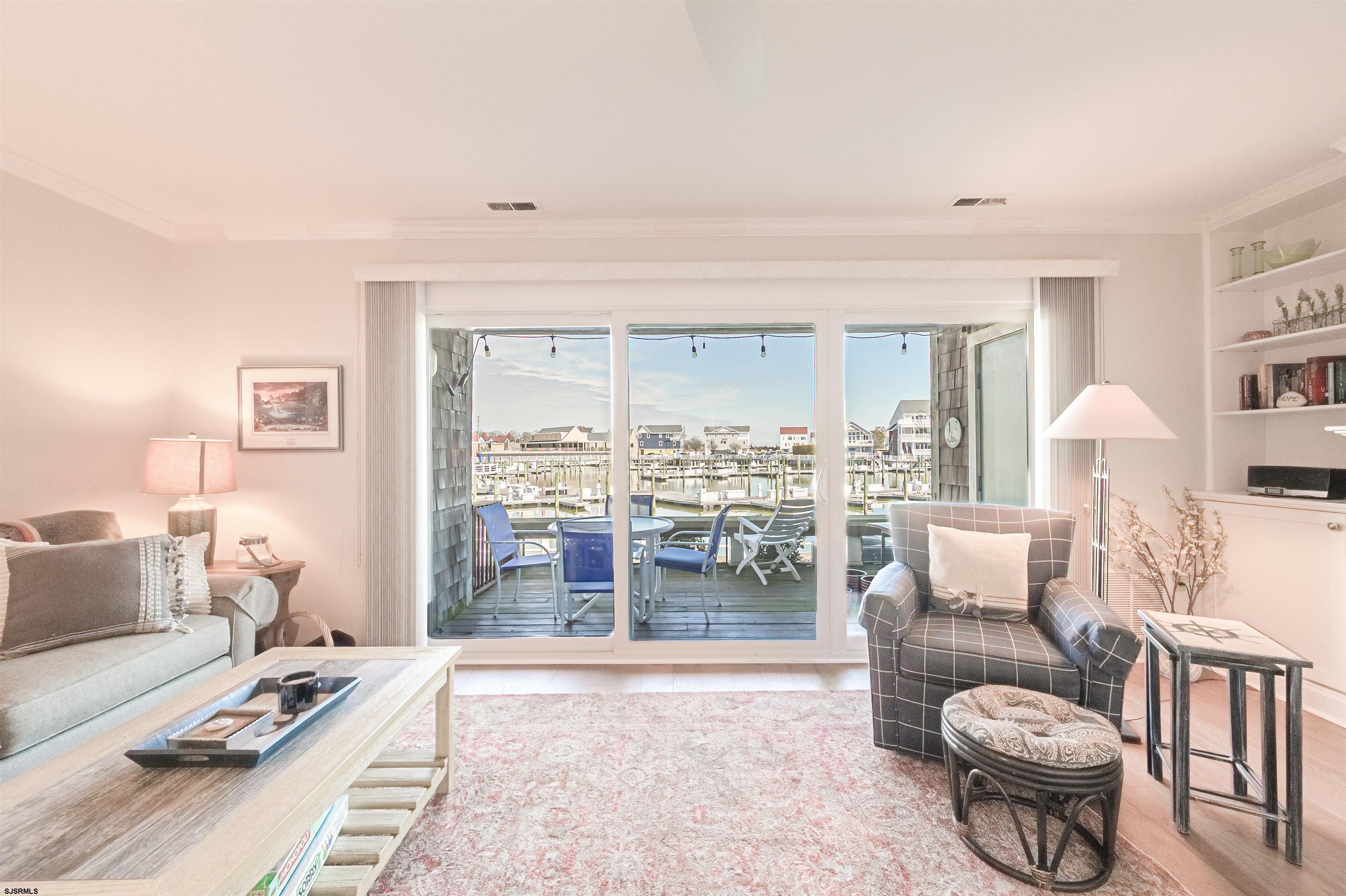 211 Harbour Cove Unit: 5211