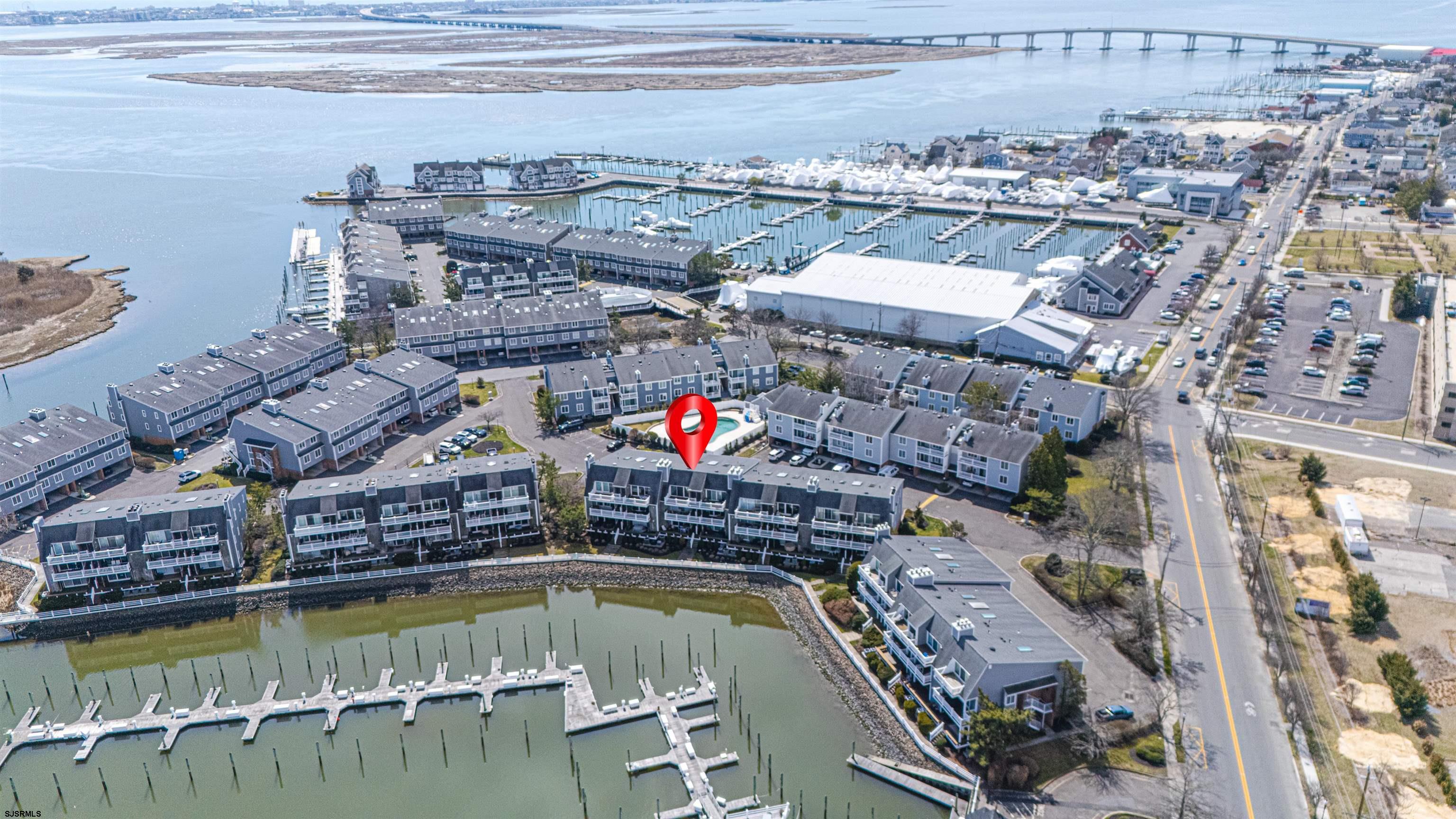 211 Harbour Cove Unit: 5211