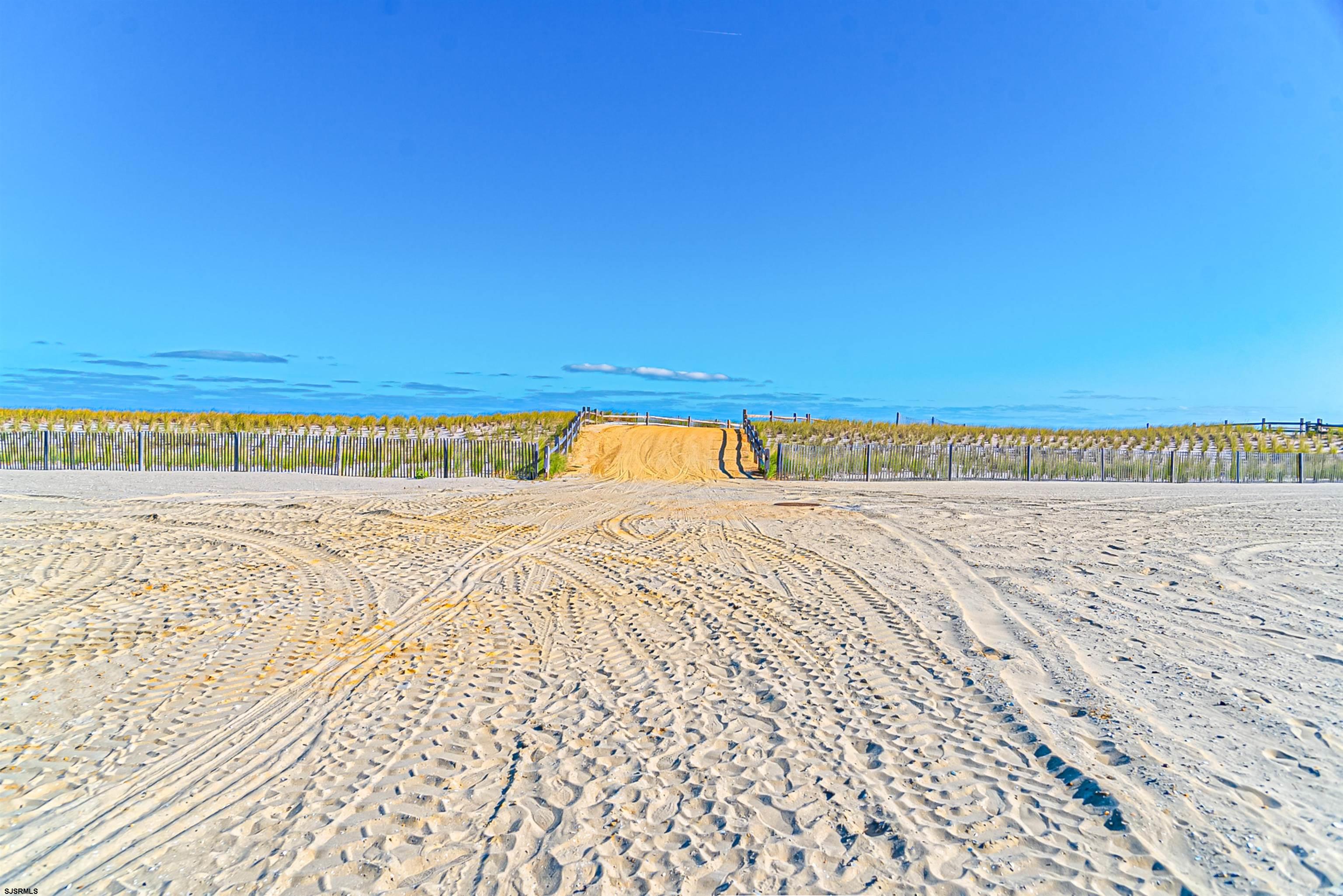 7701 Atlantic Ave Unit: 21