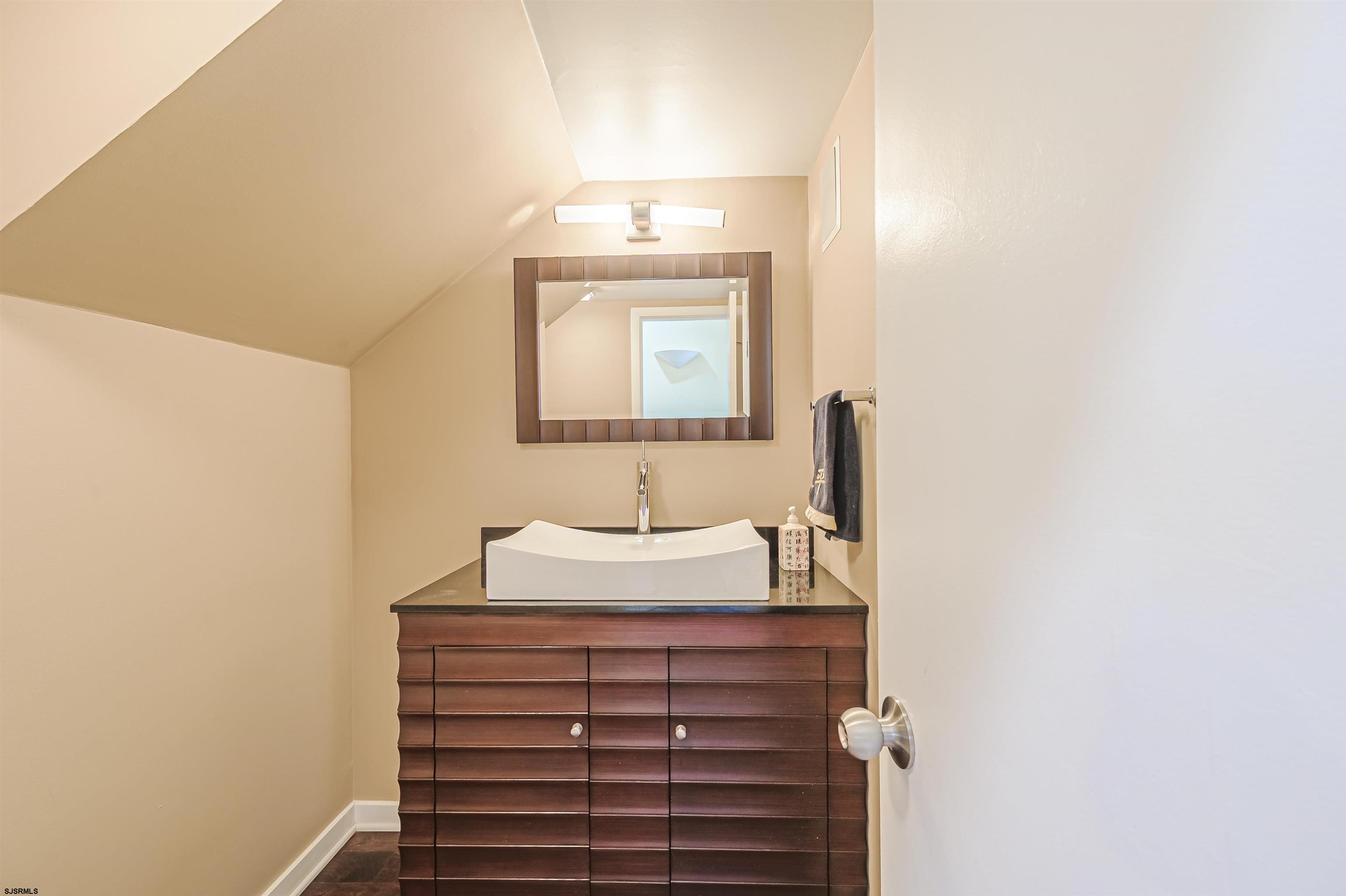 7701 Atlantic Ave Unit: 21