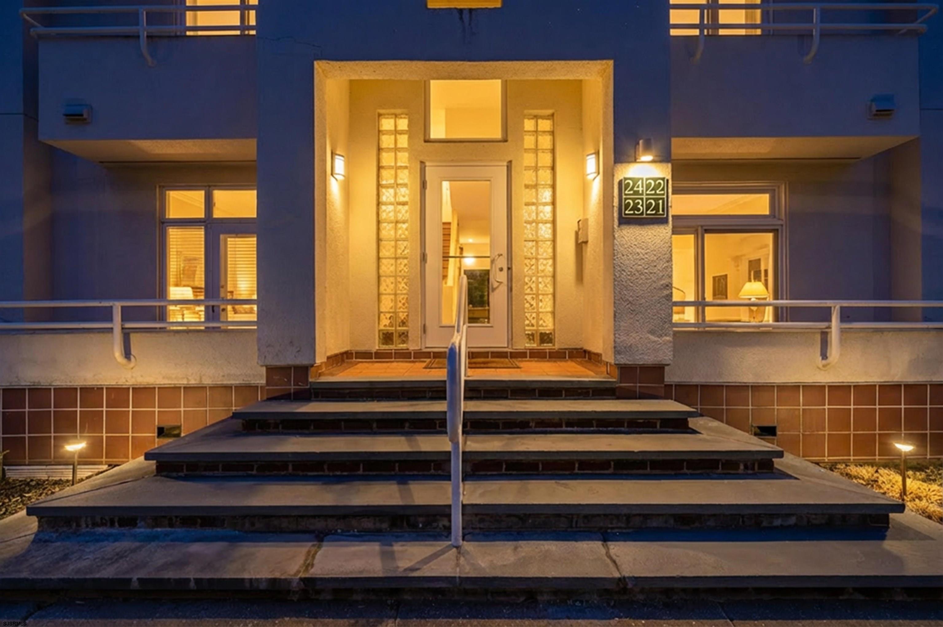 7701 Atlantic Ave Unit: 21