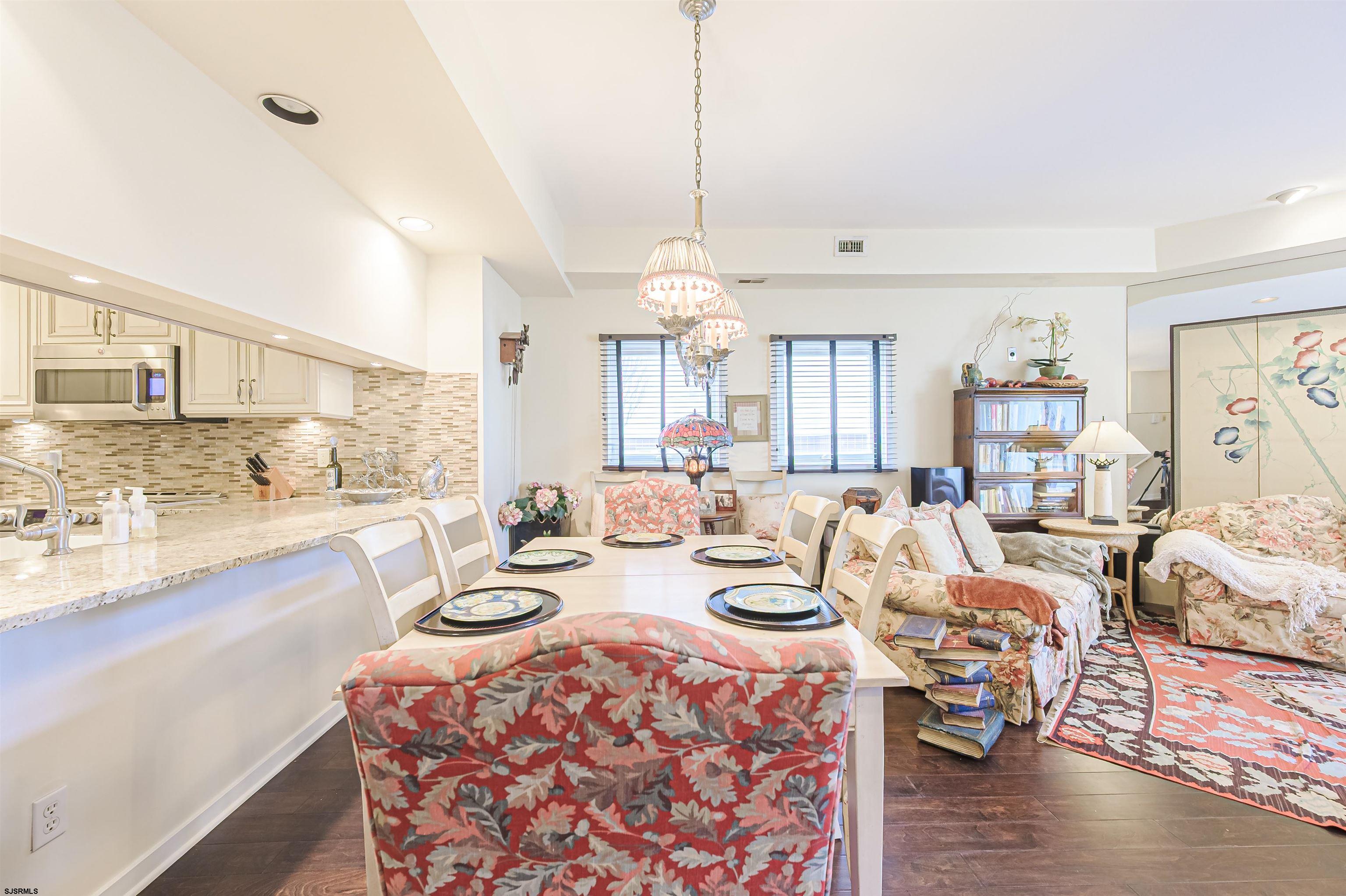 7701 Atlantic Ave Unit: 21