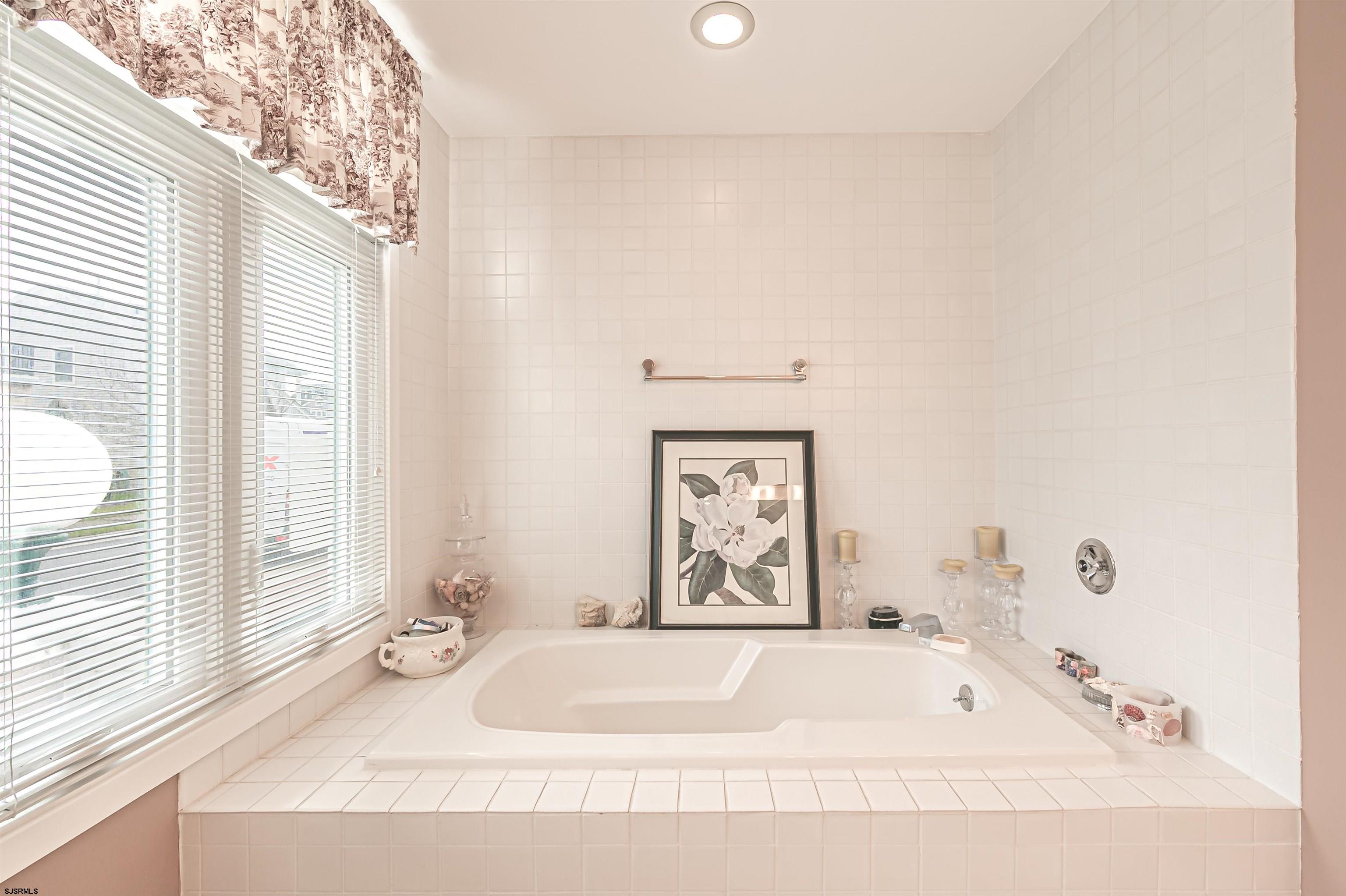 7701 Atlantic Ave Unit: 21