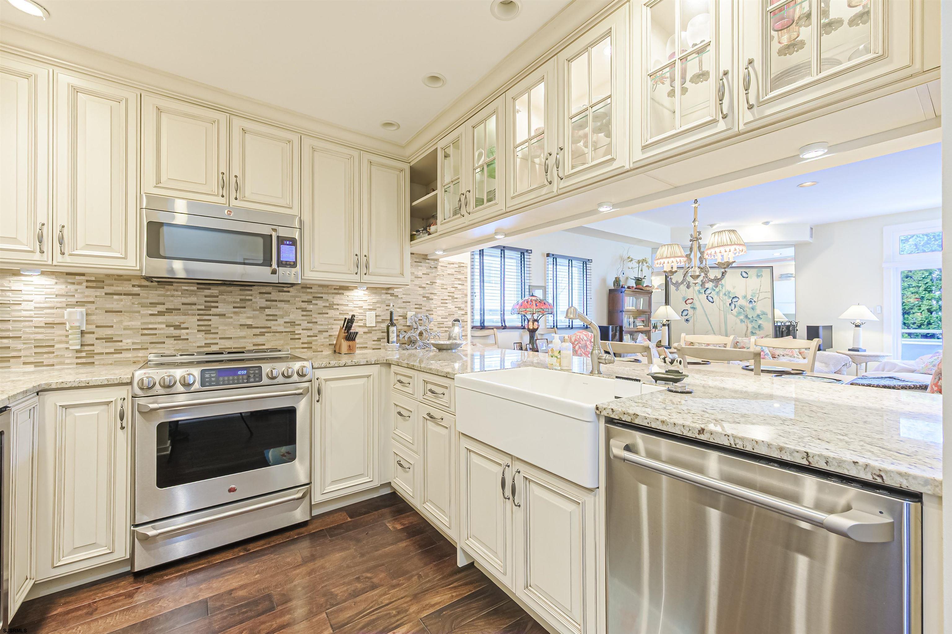 7701 Atlantic Ave Unit: 21