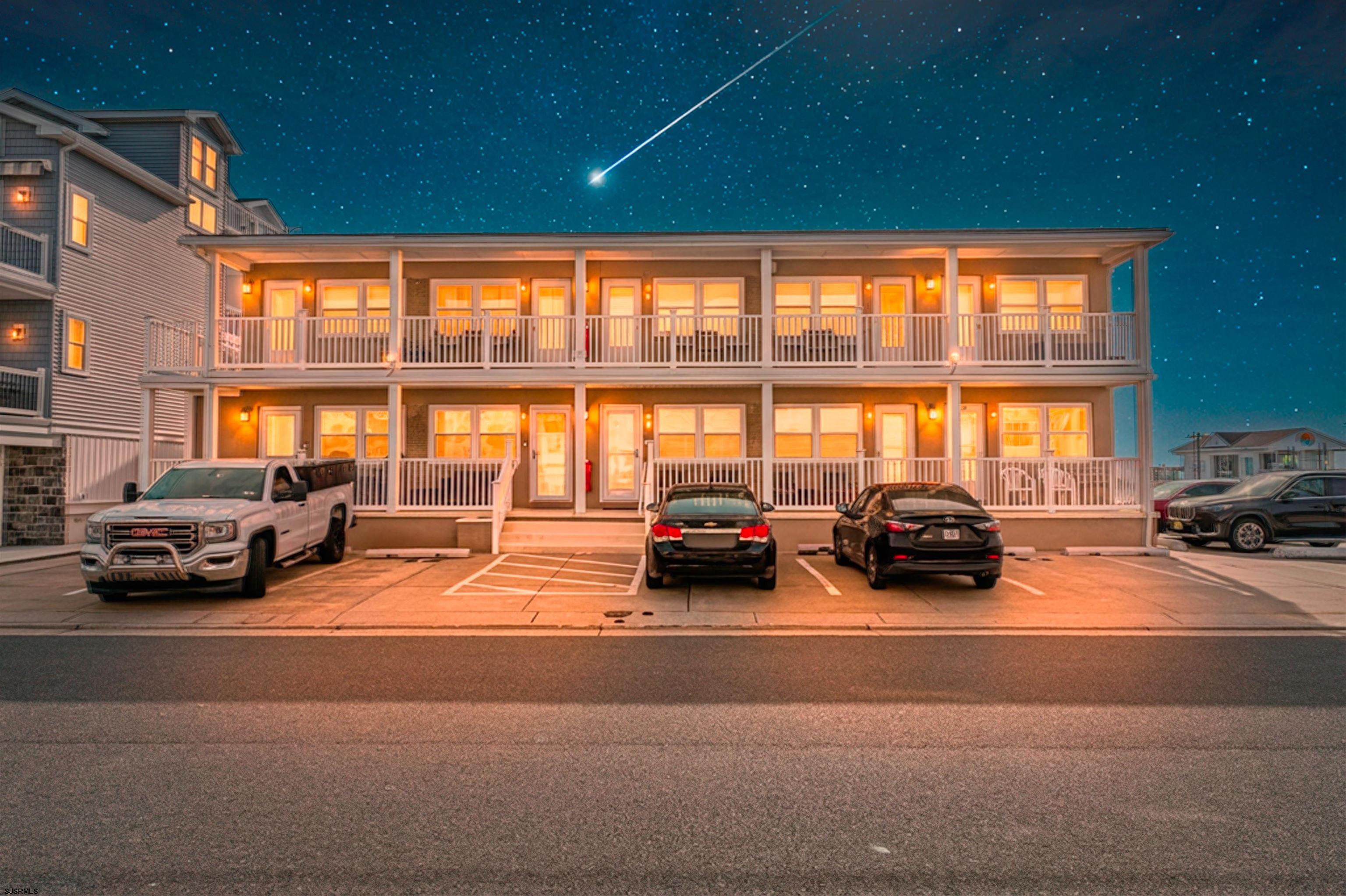 9500 Amherst Ave Unit: B5