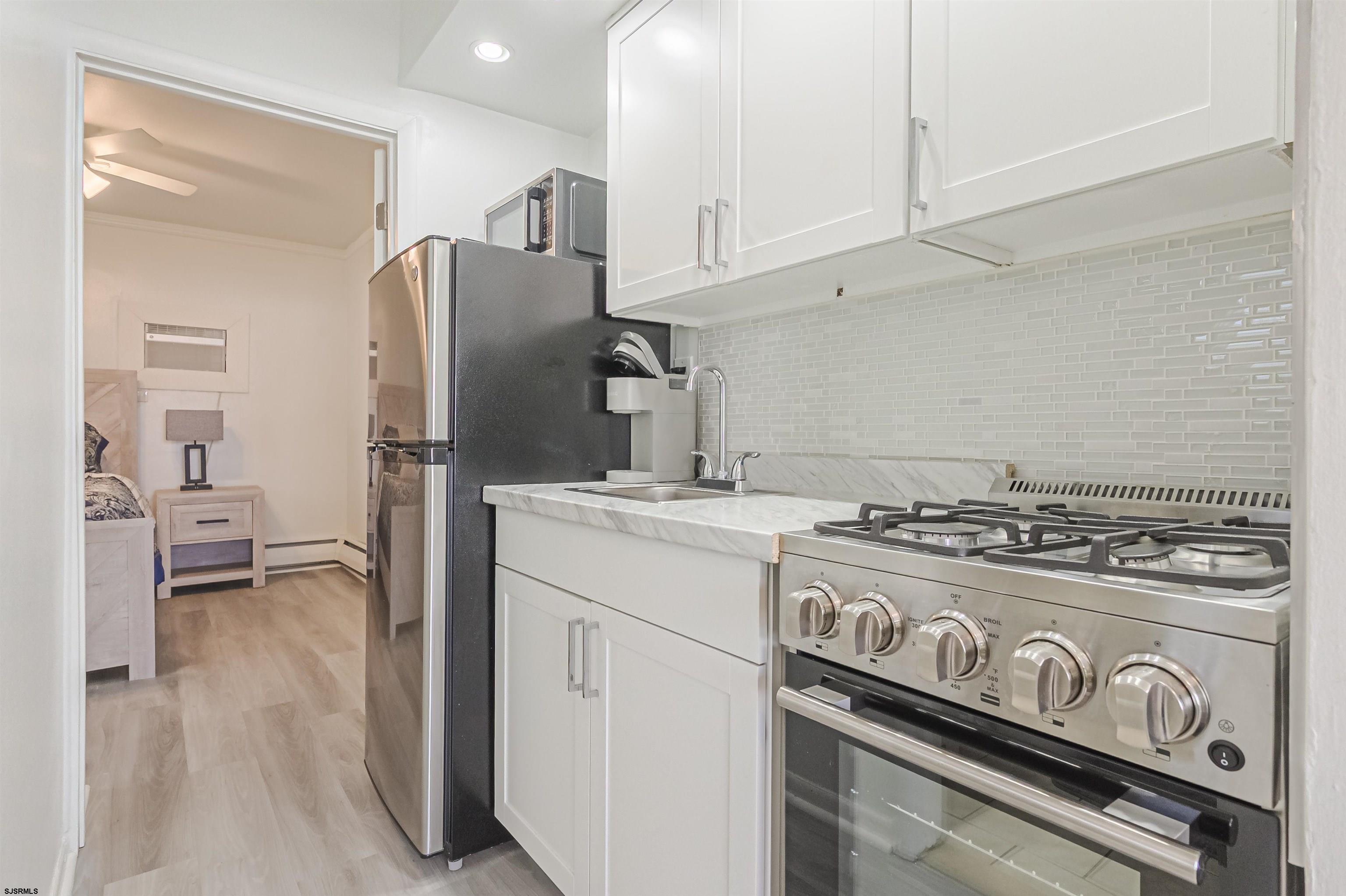9500 Amherst Ave Unit: B5