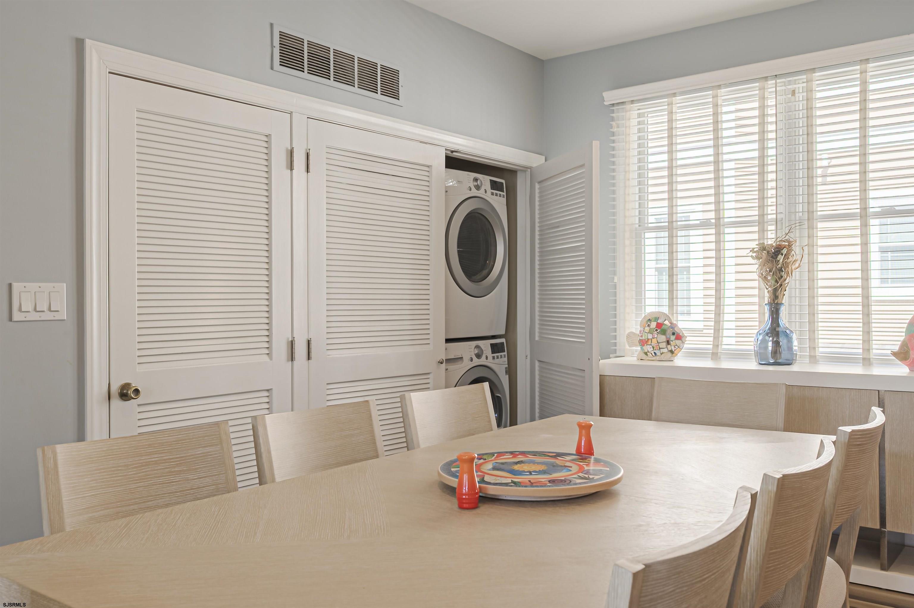 111 N Madison Unit: 2