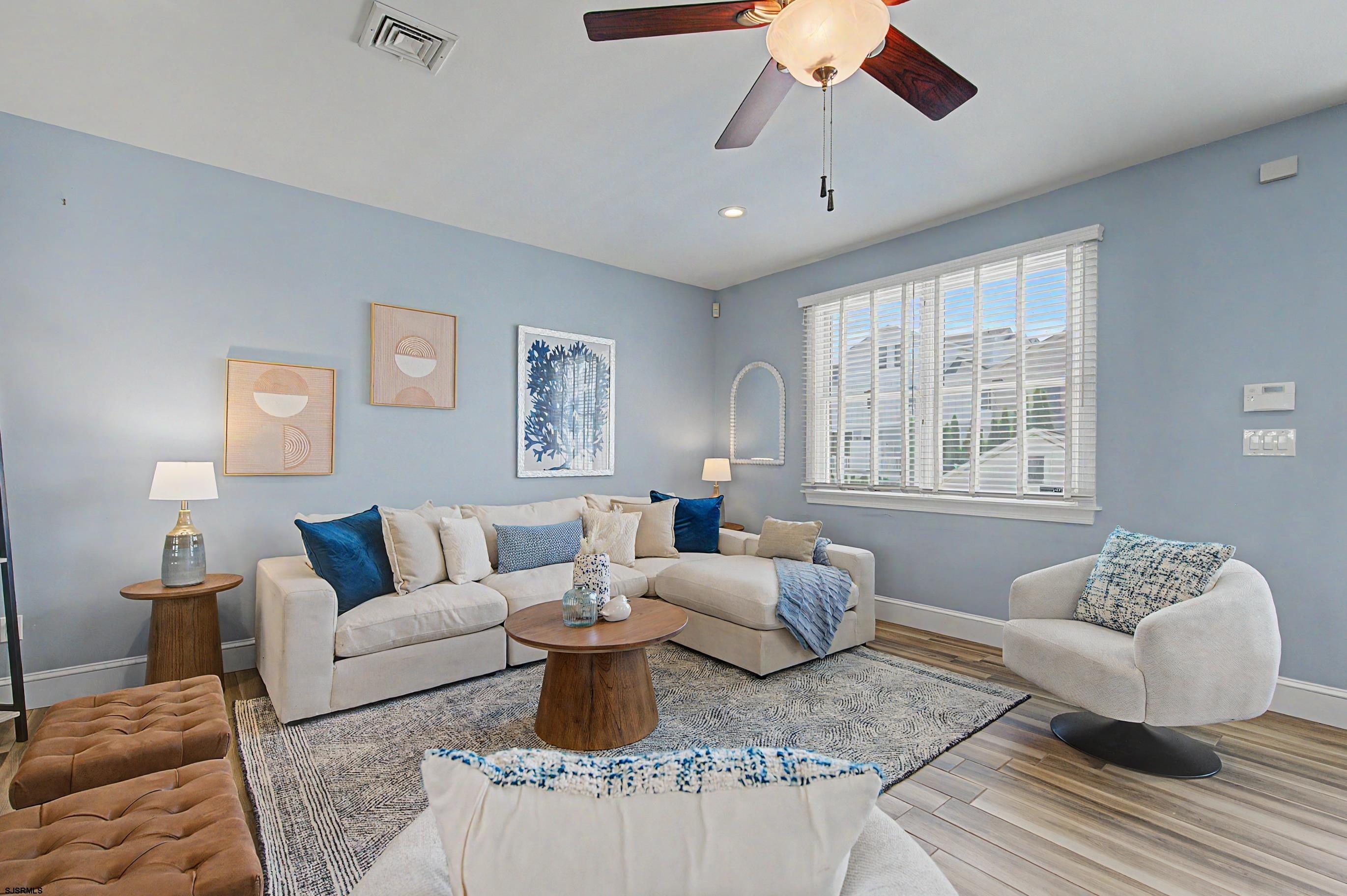 111 N Madison Unit: 2