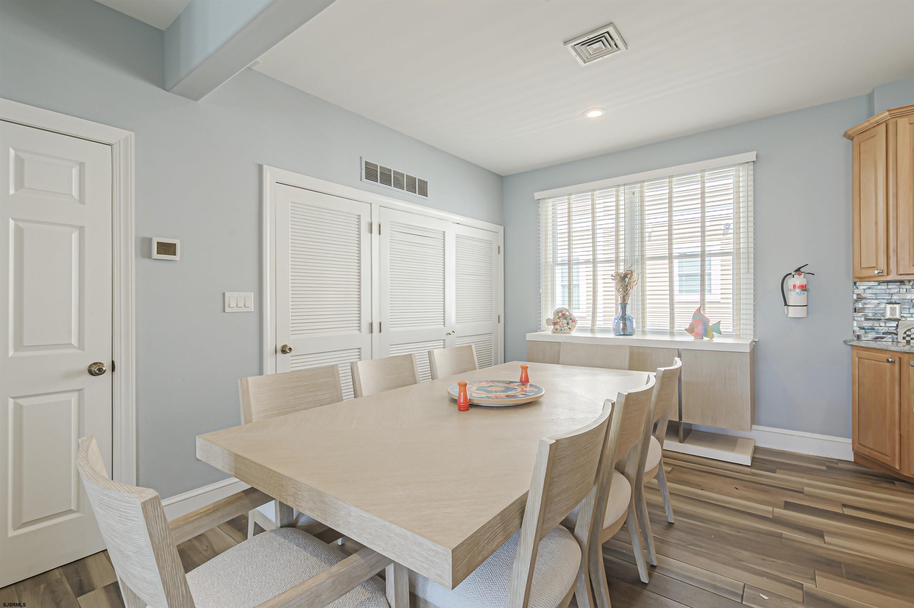 111 N Madison Unit: 2