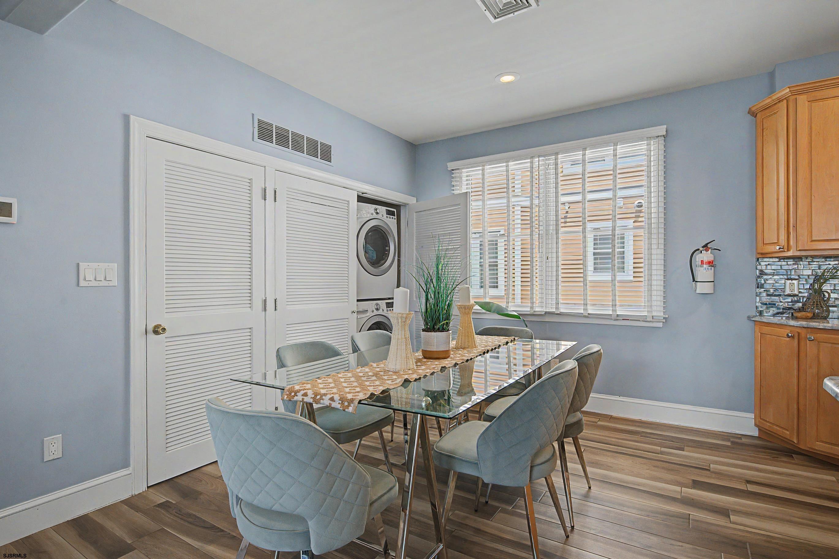 111 N Madison Unit: 2