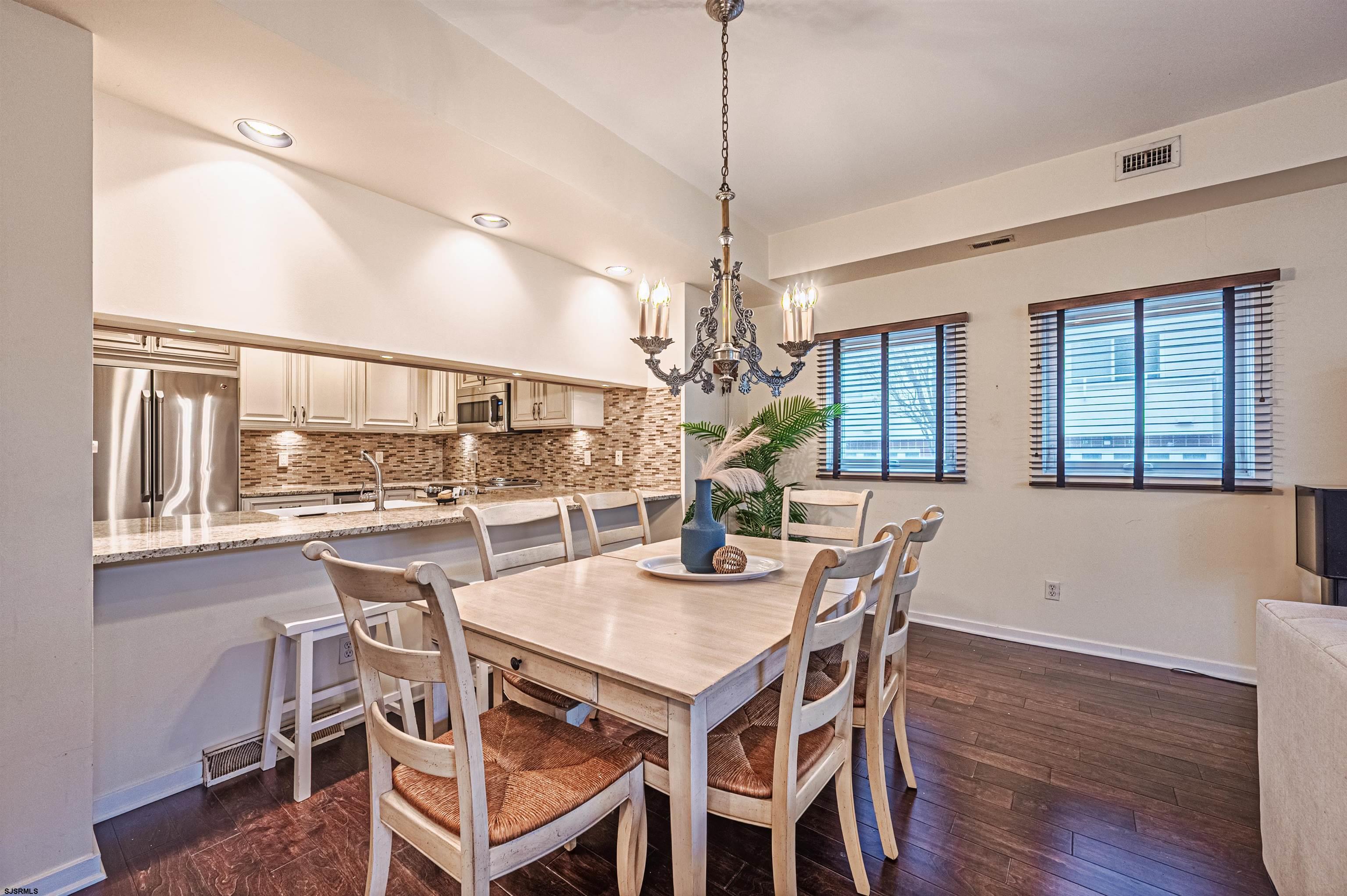 7701 Atlantic Ave Unit: 21