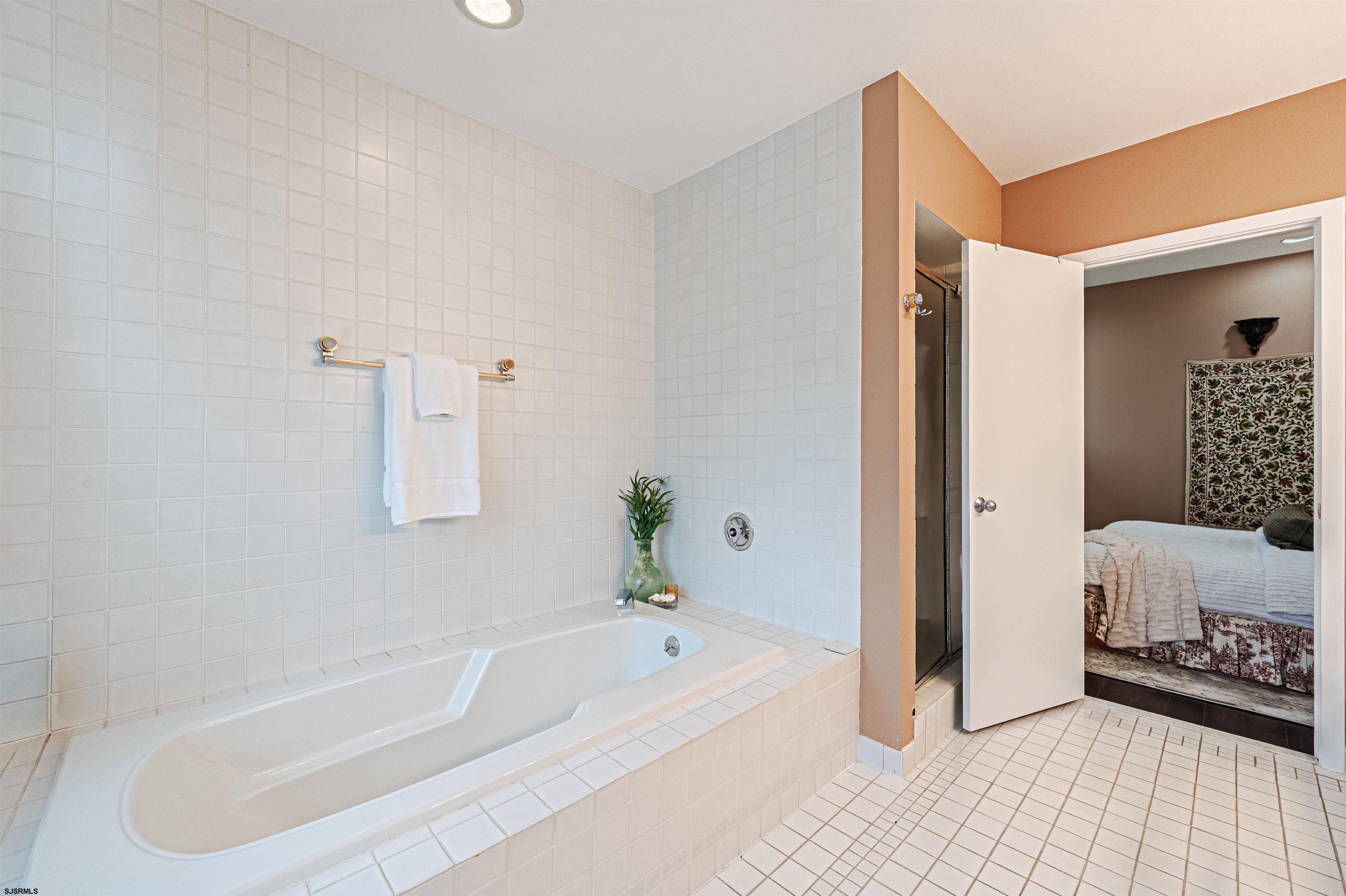 7701 Atlantic Ave Unit: 21