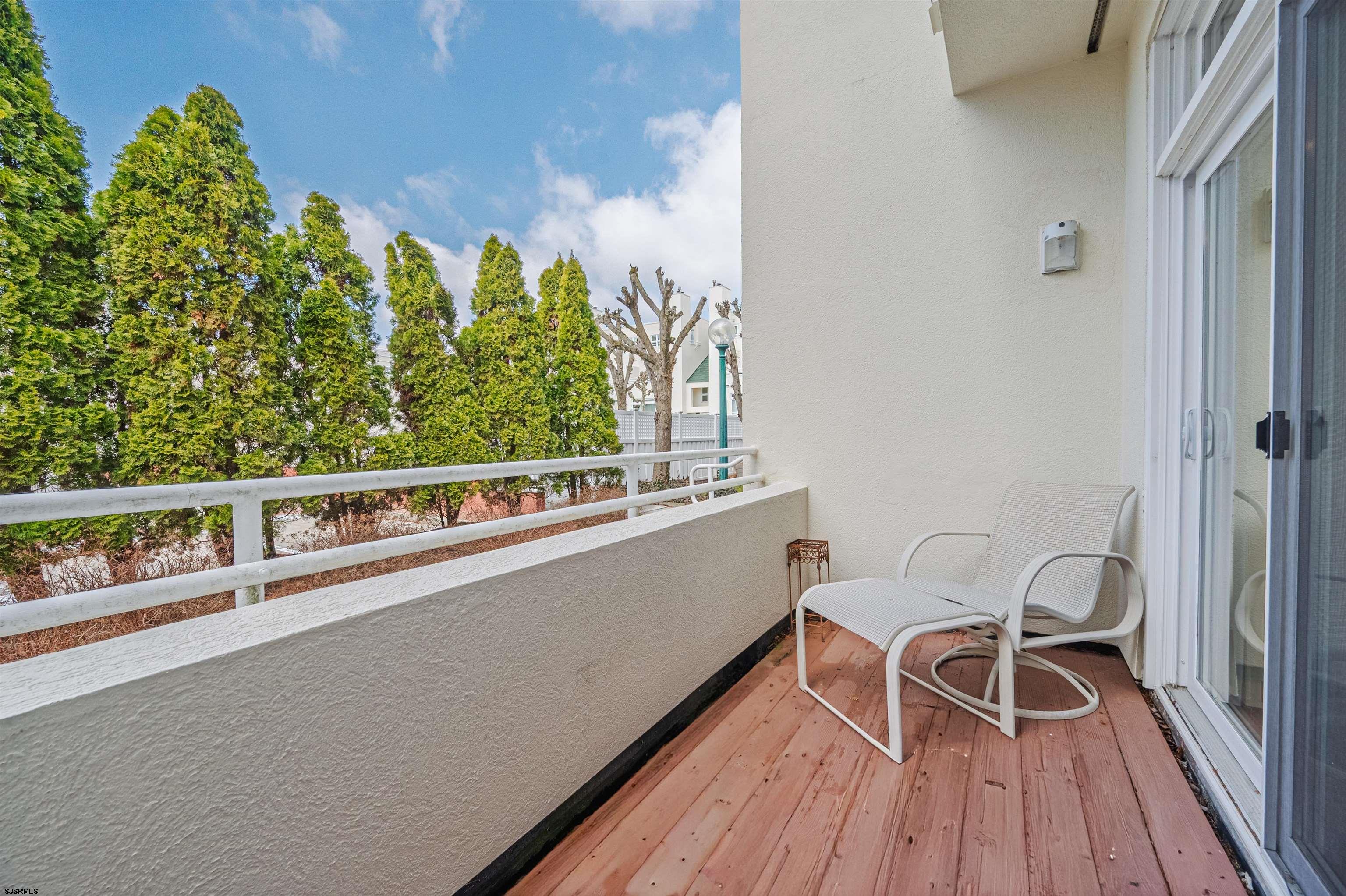 7701 Atlantic Ave Unit: 21