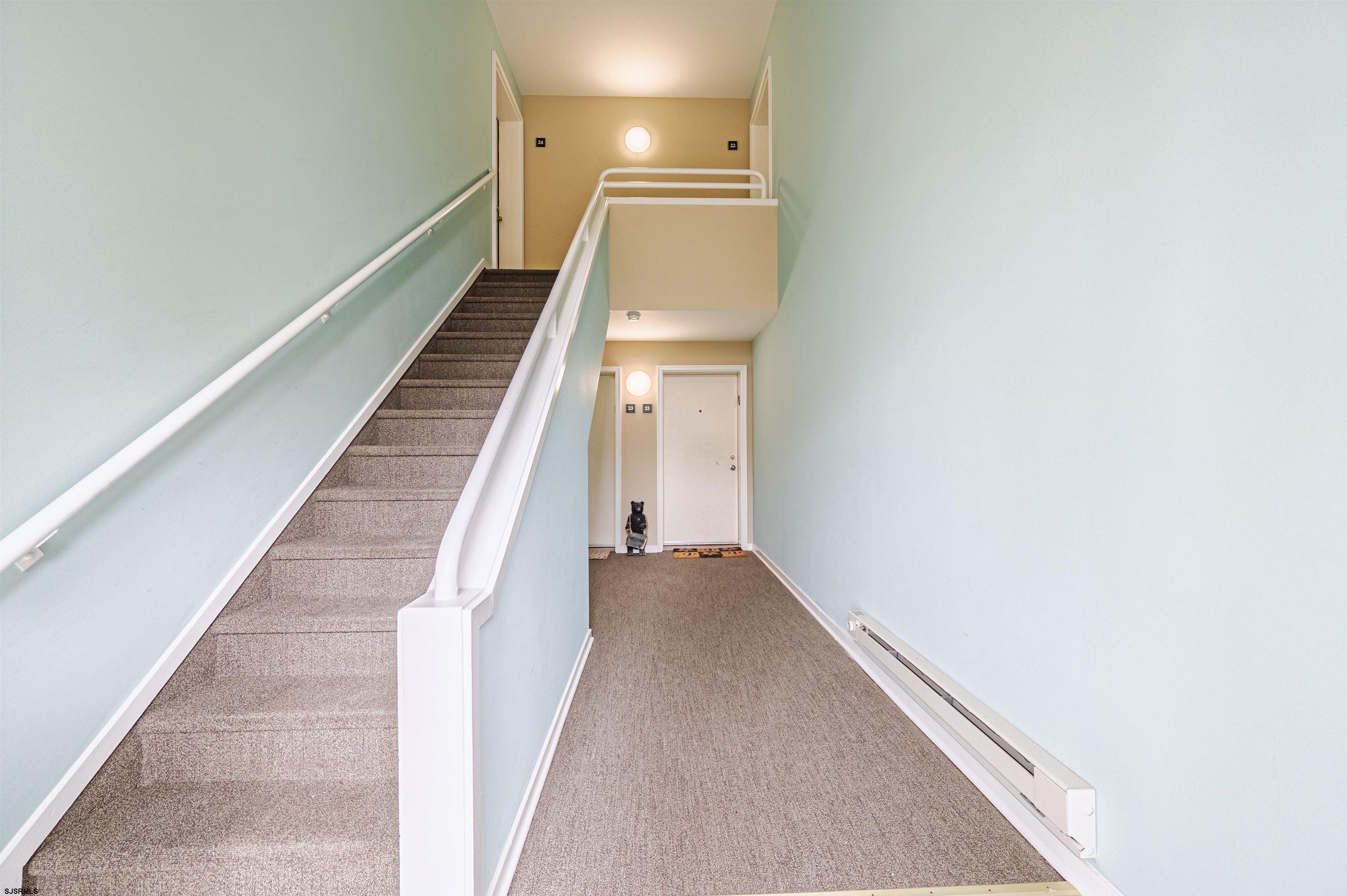 7701 Atlantic Ave Unit: 21