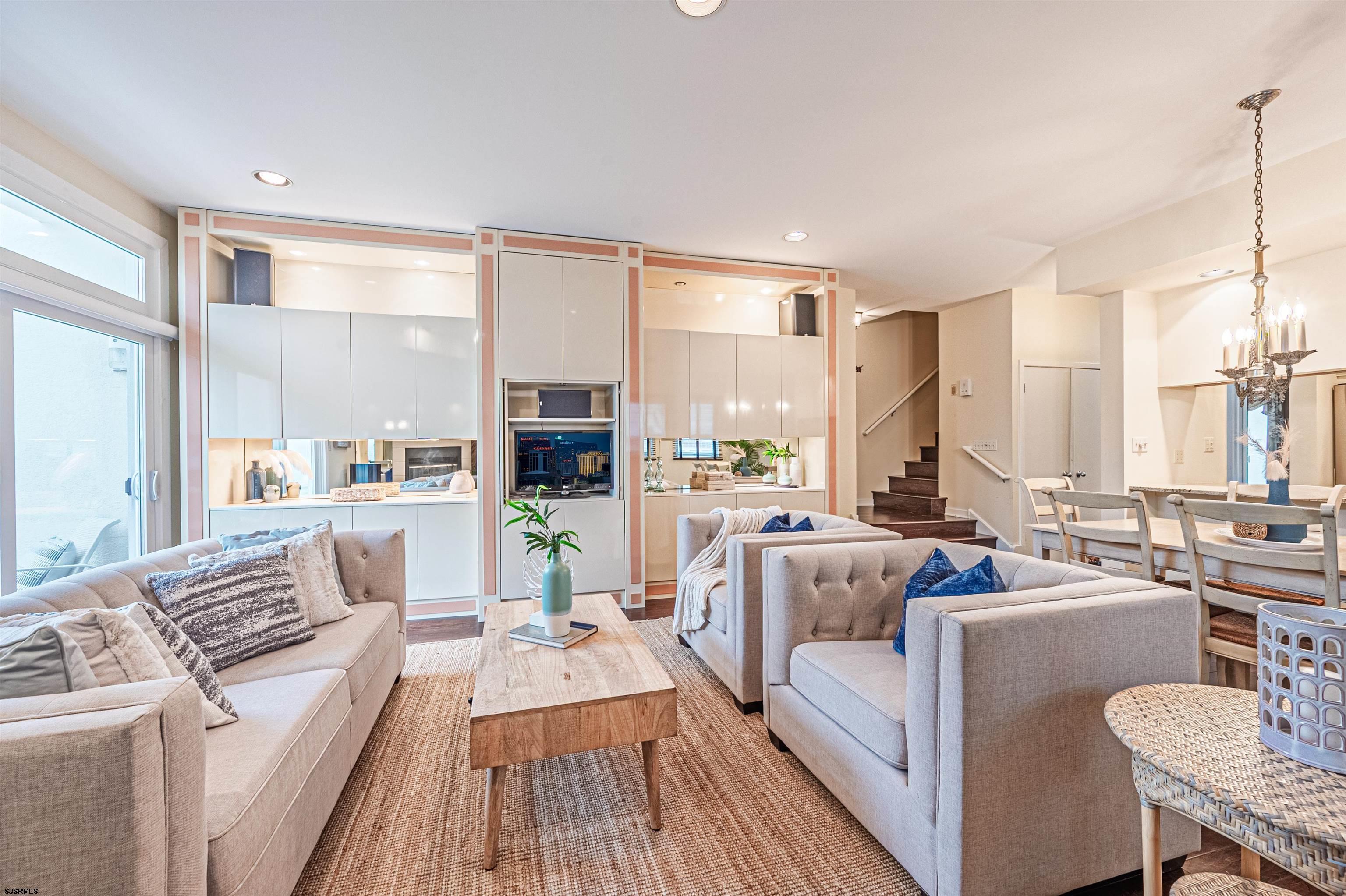 7701 Atlantic Ave Unit: 21