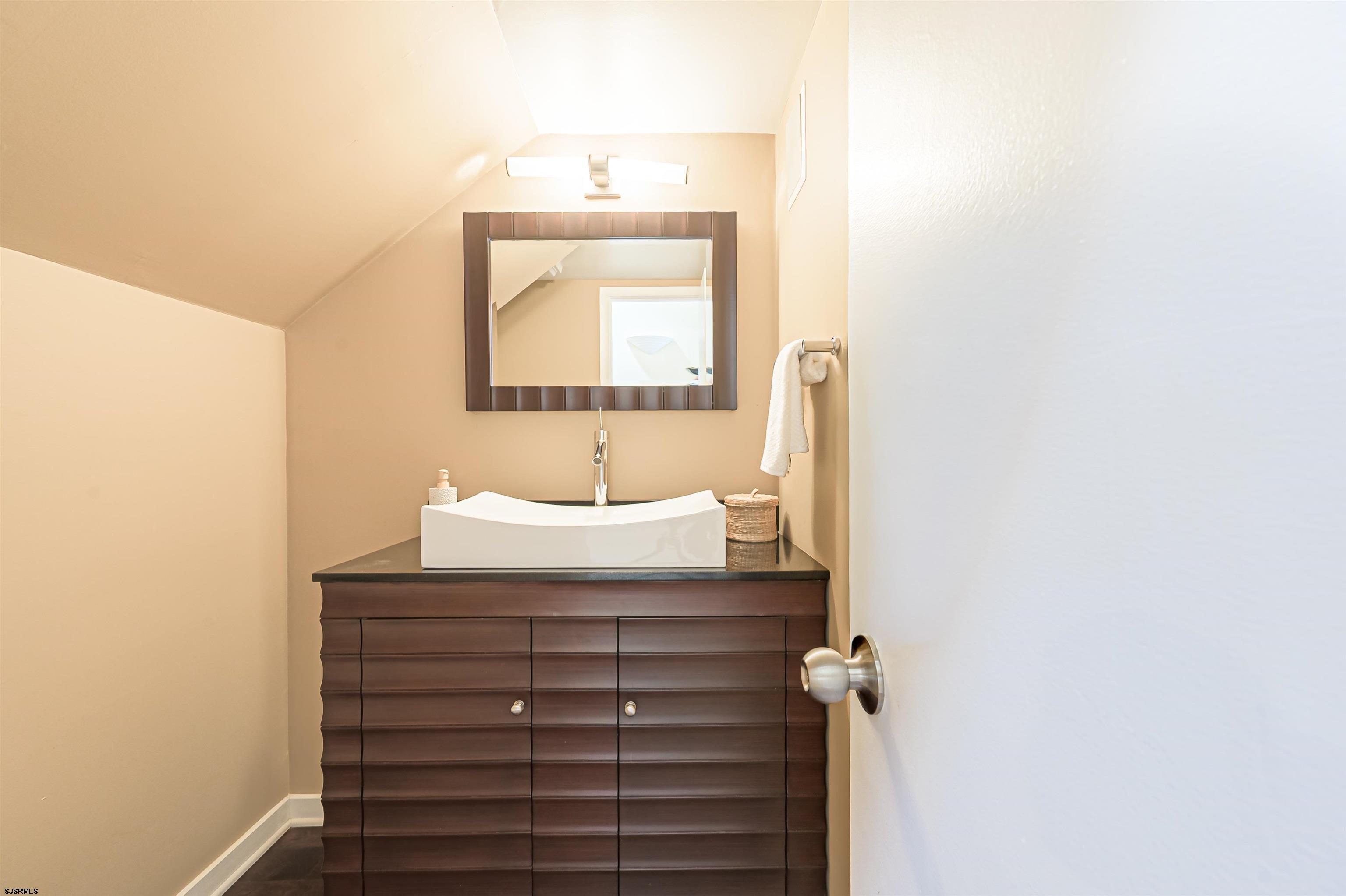 7701 Atlantic Ave Unit: 21