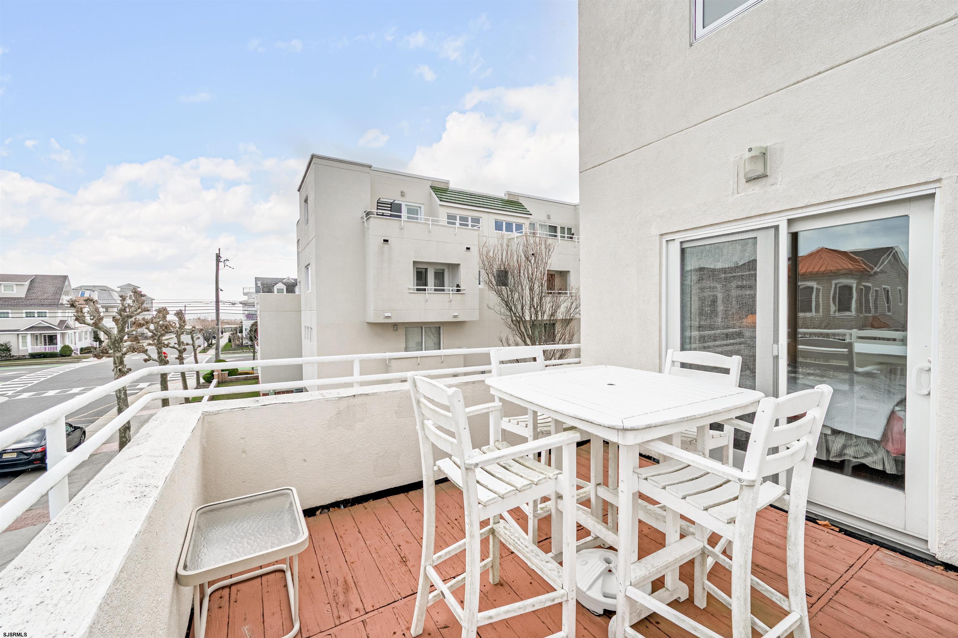 7701 Atlantic Ave Unit: 21