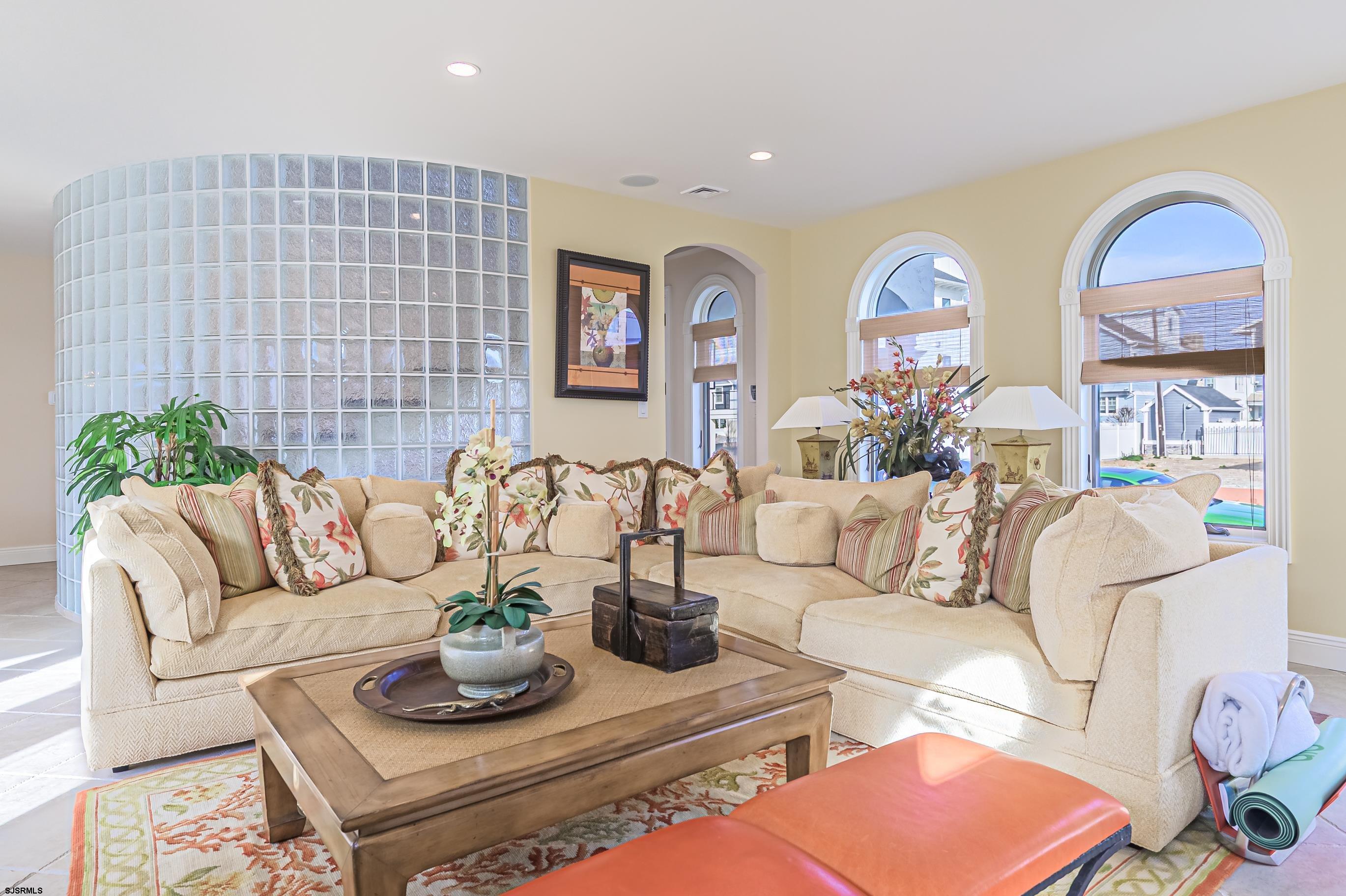 112 S Rumson Ave