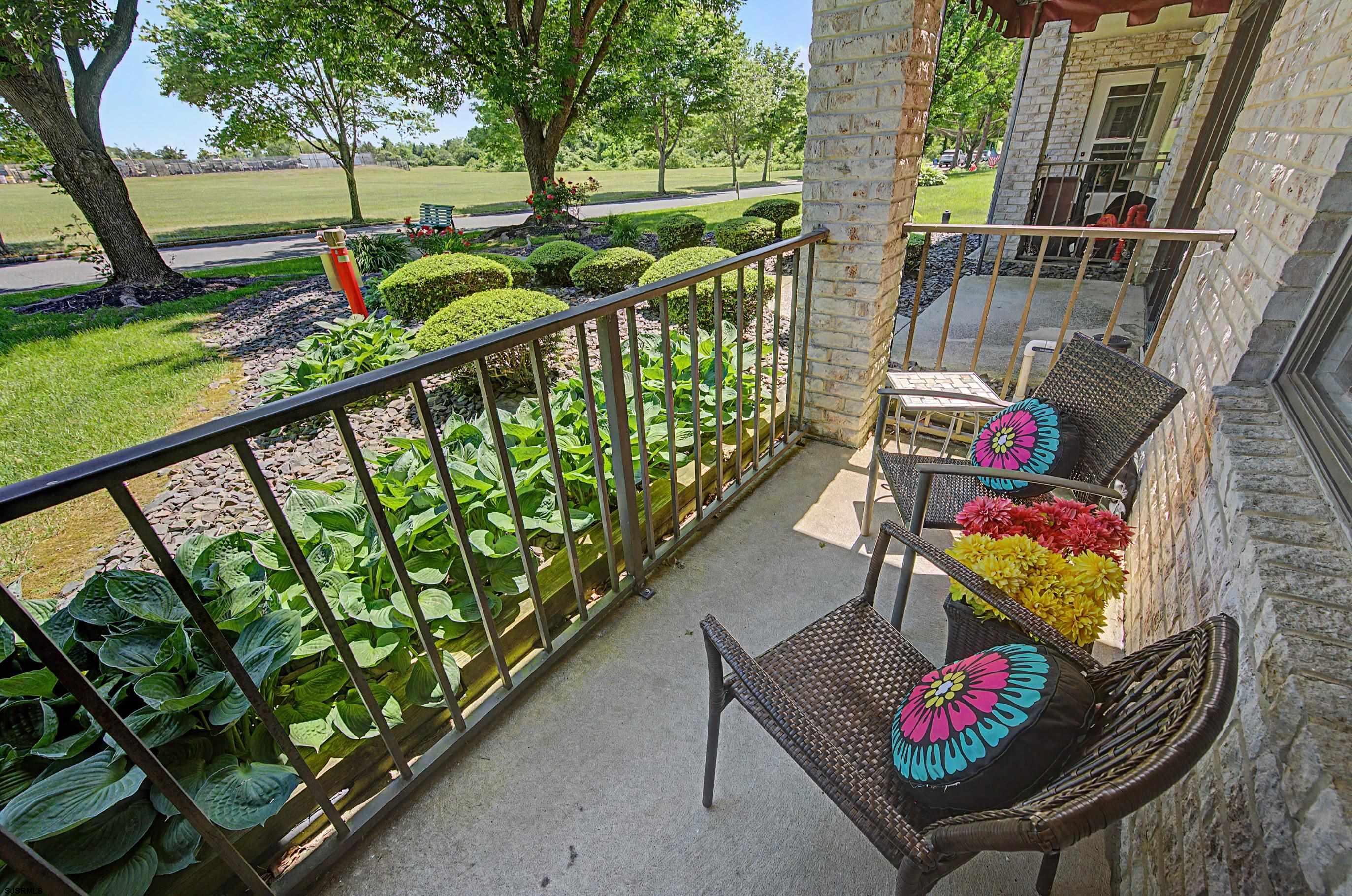 1105 Dolphin Ave Unit: 1105
