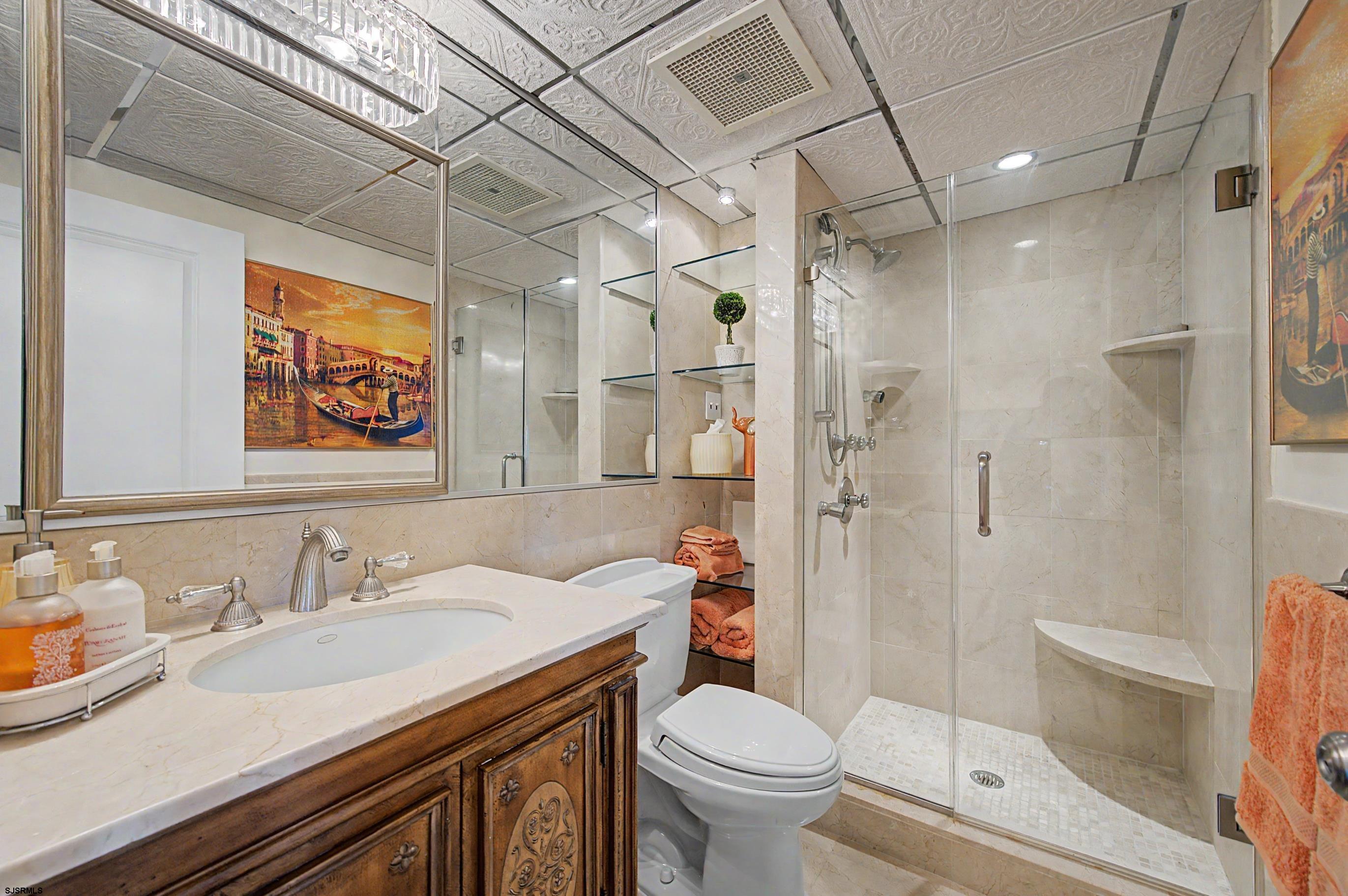 100 S Berkley Square Unit: 9D