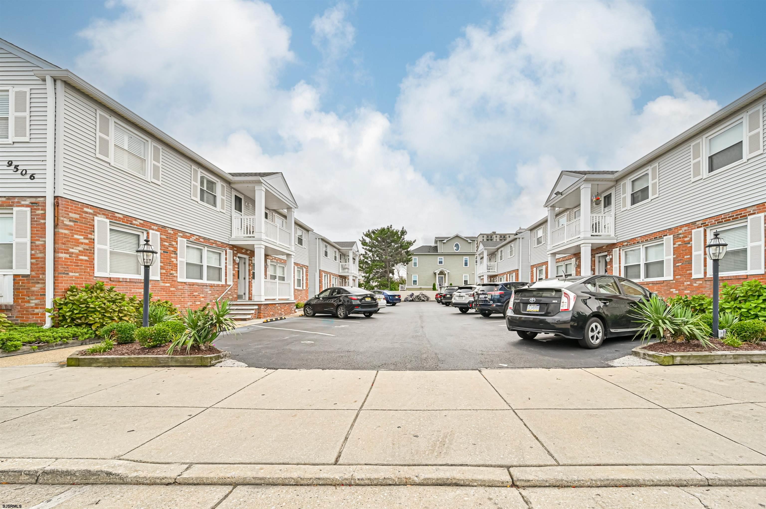 9506-7 Ventnor Ave Unit: 7