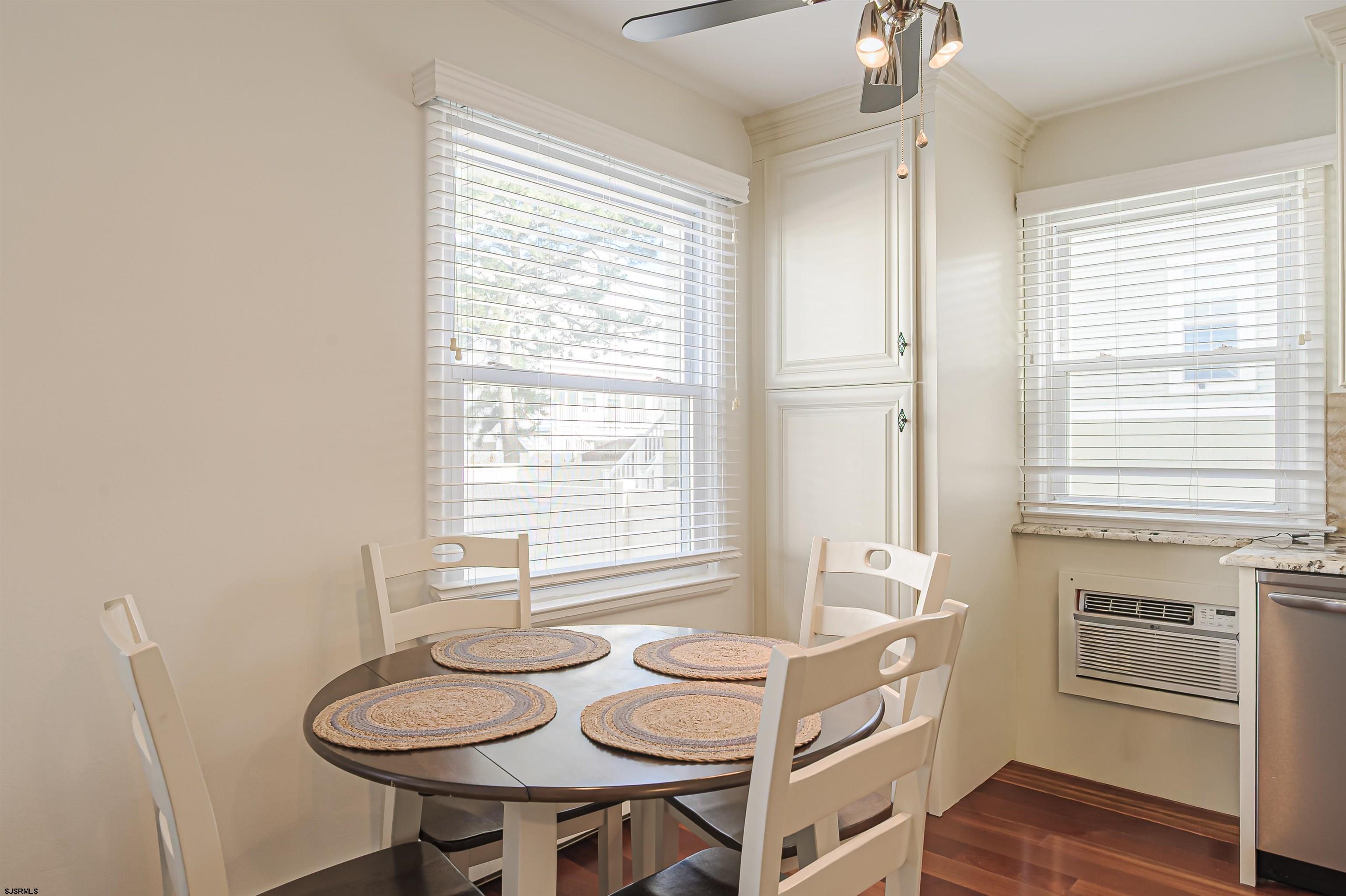 9506-7 Ventnor Ave Unit: 7