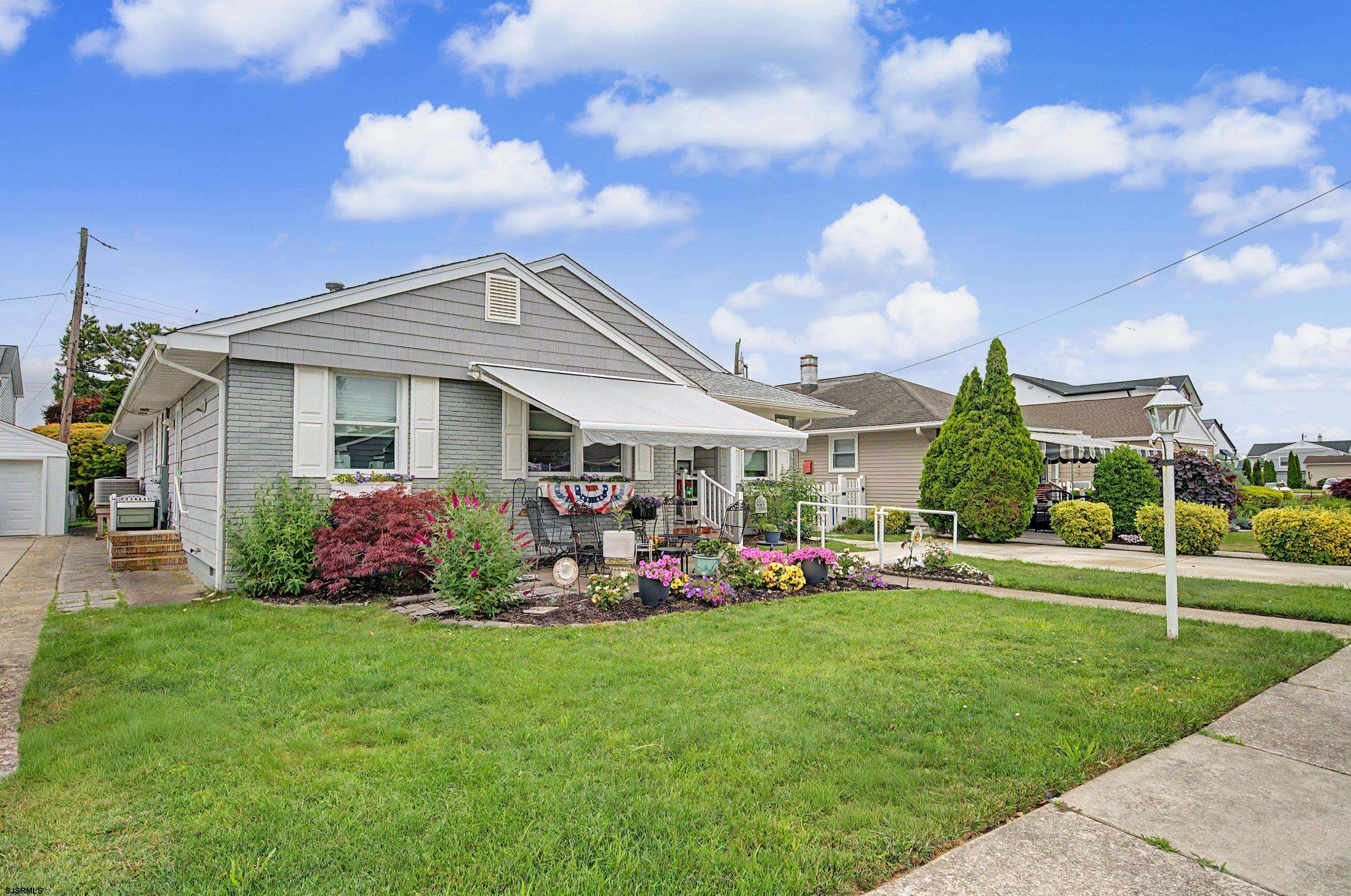 9 E Gilmar Cir