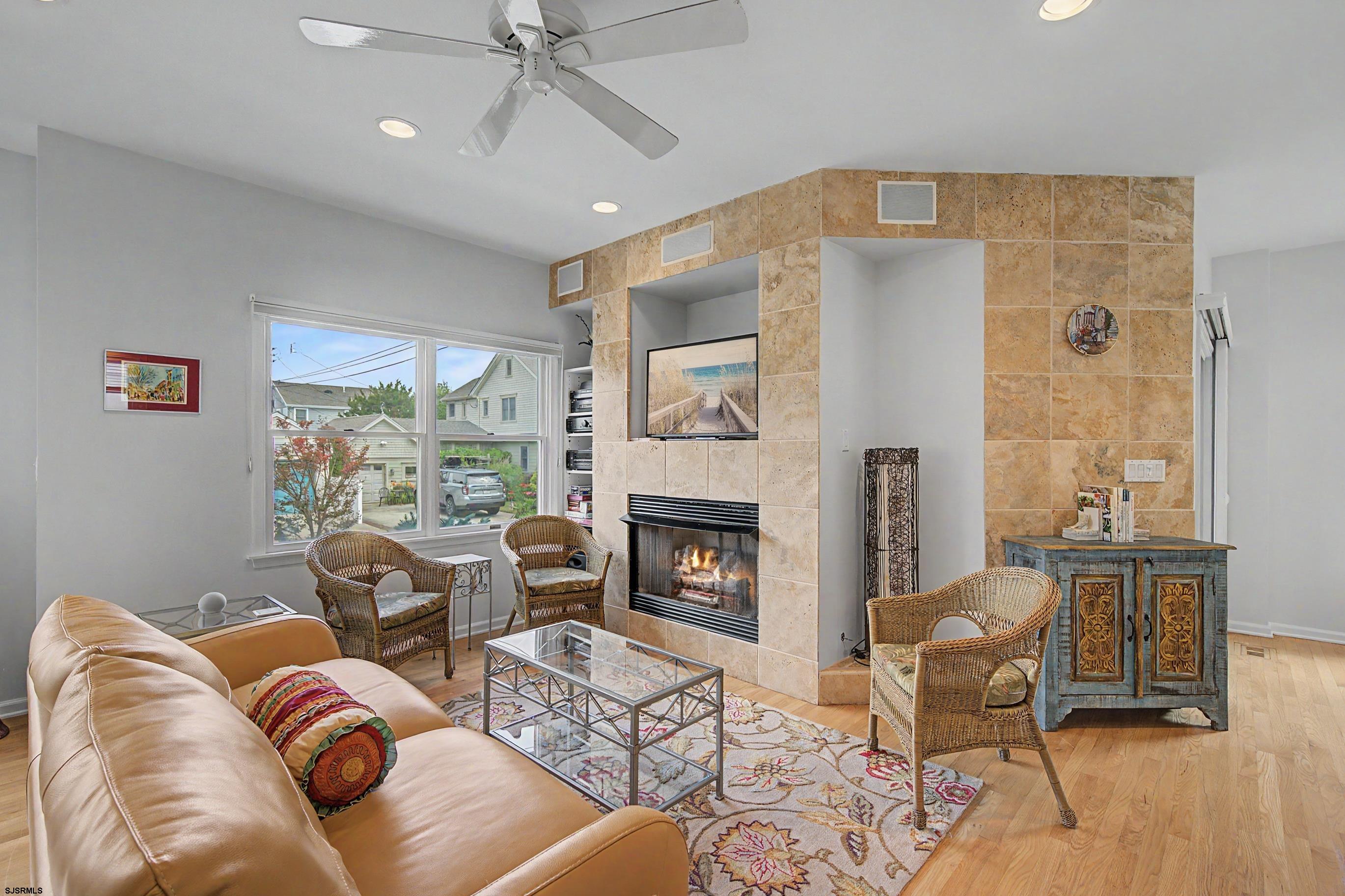 123 N Quincy Ave