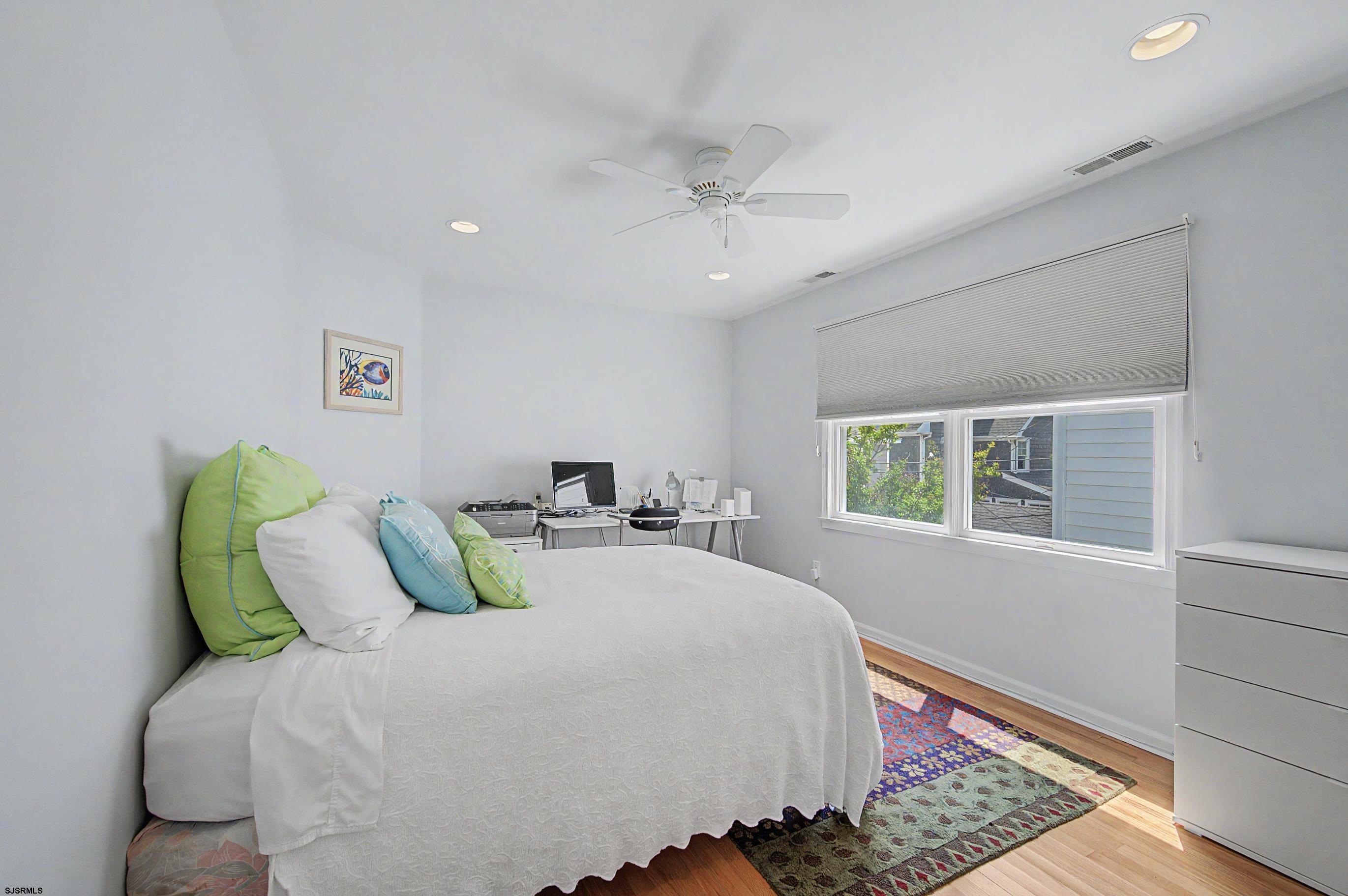123 N Quincy Ave