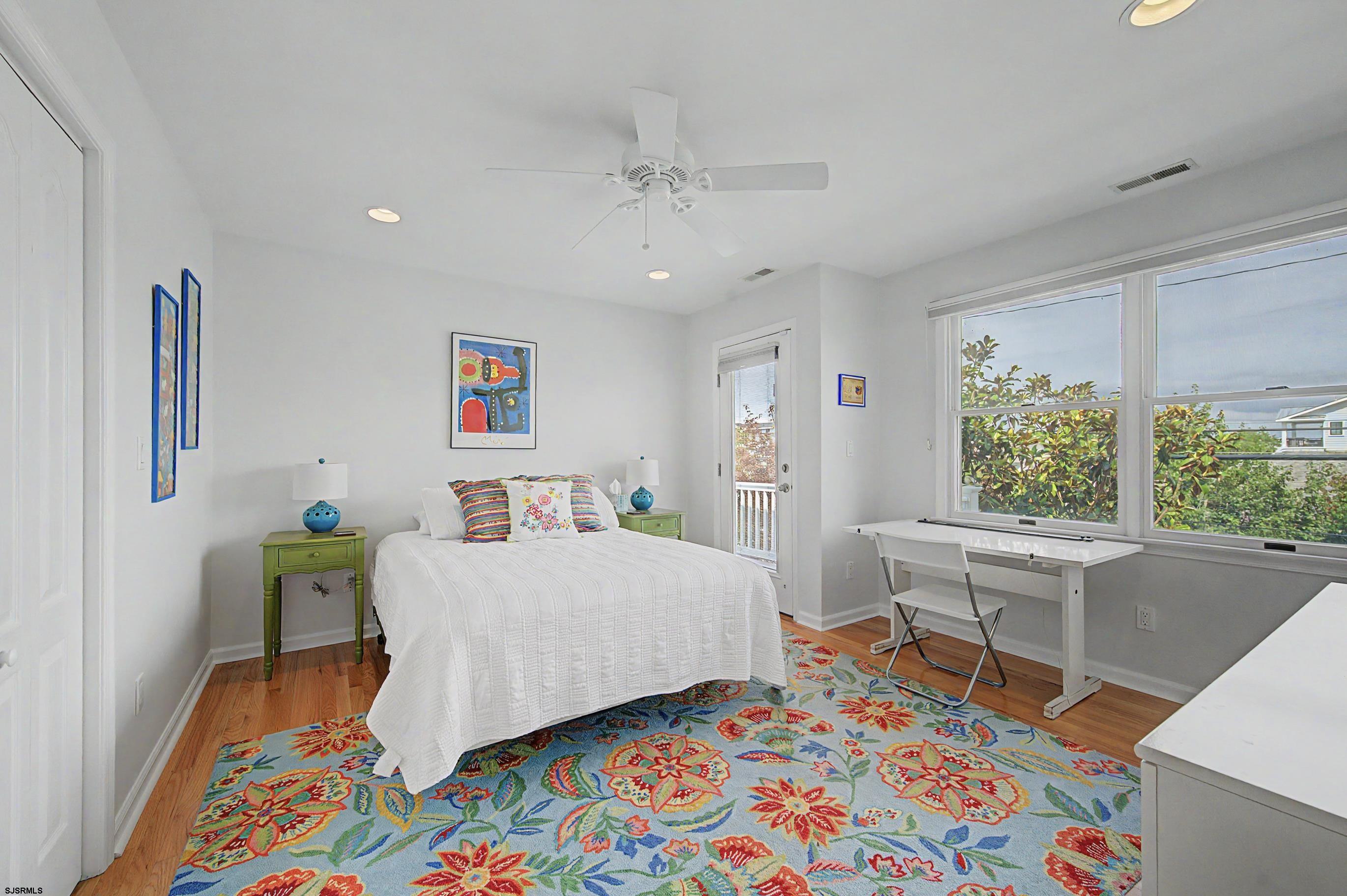 123 N Quincy Ave