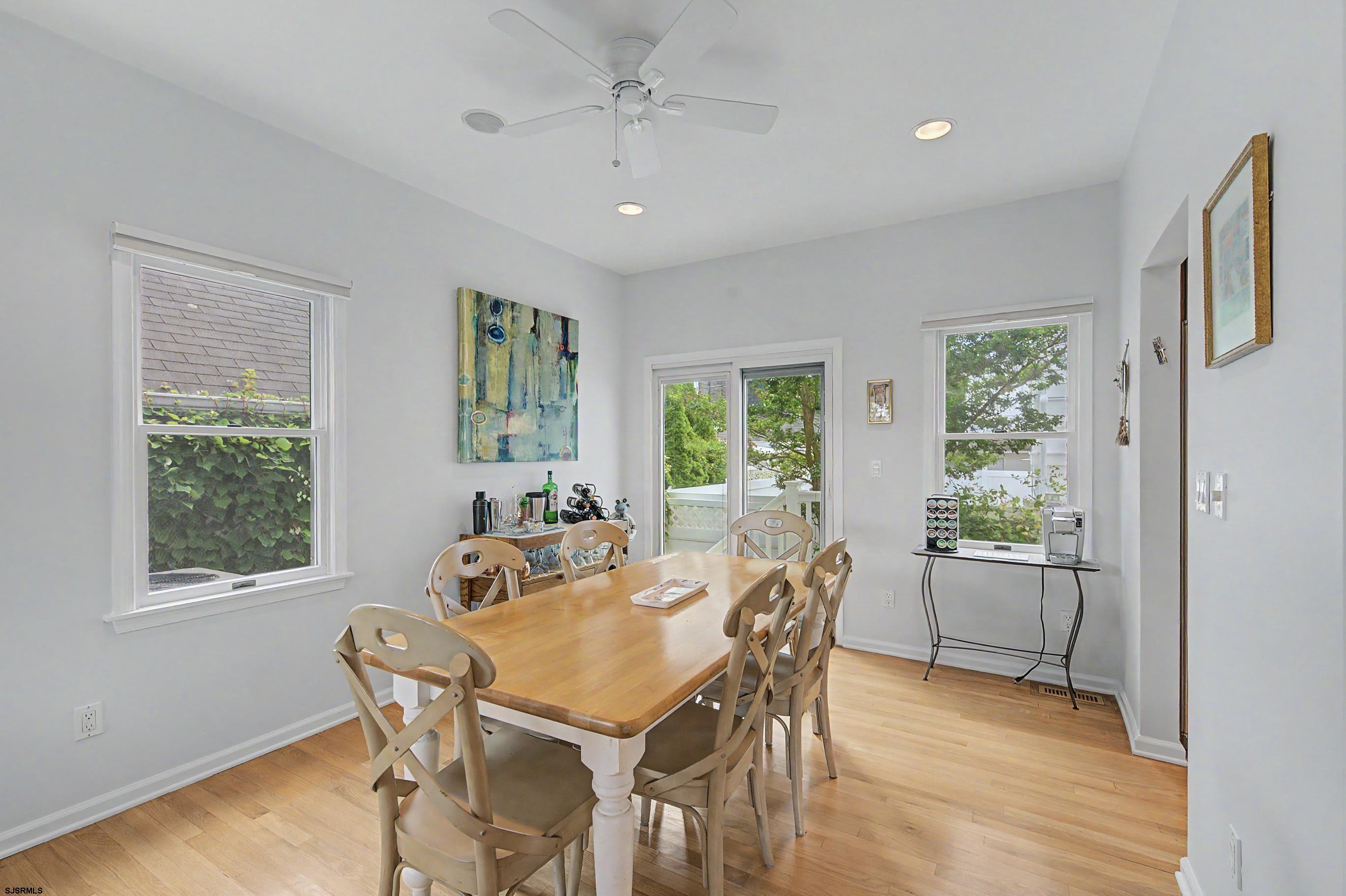 123 N Quincy Ave