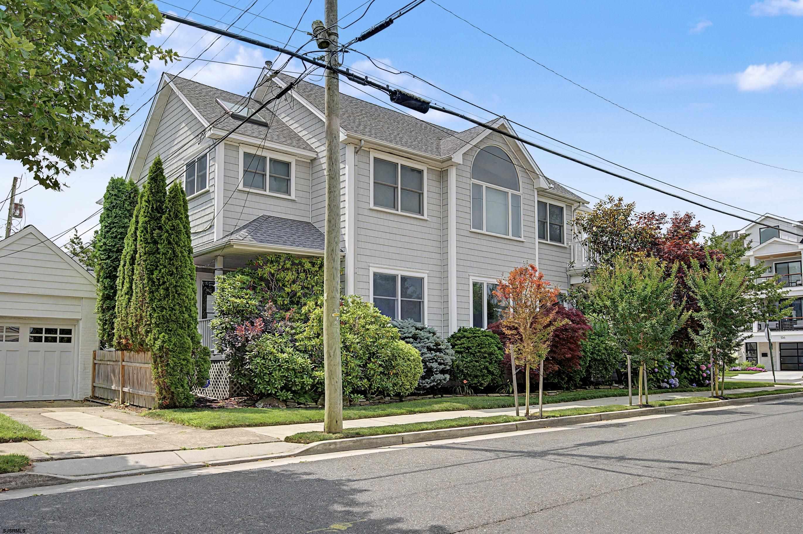 123 N Quincy Ave