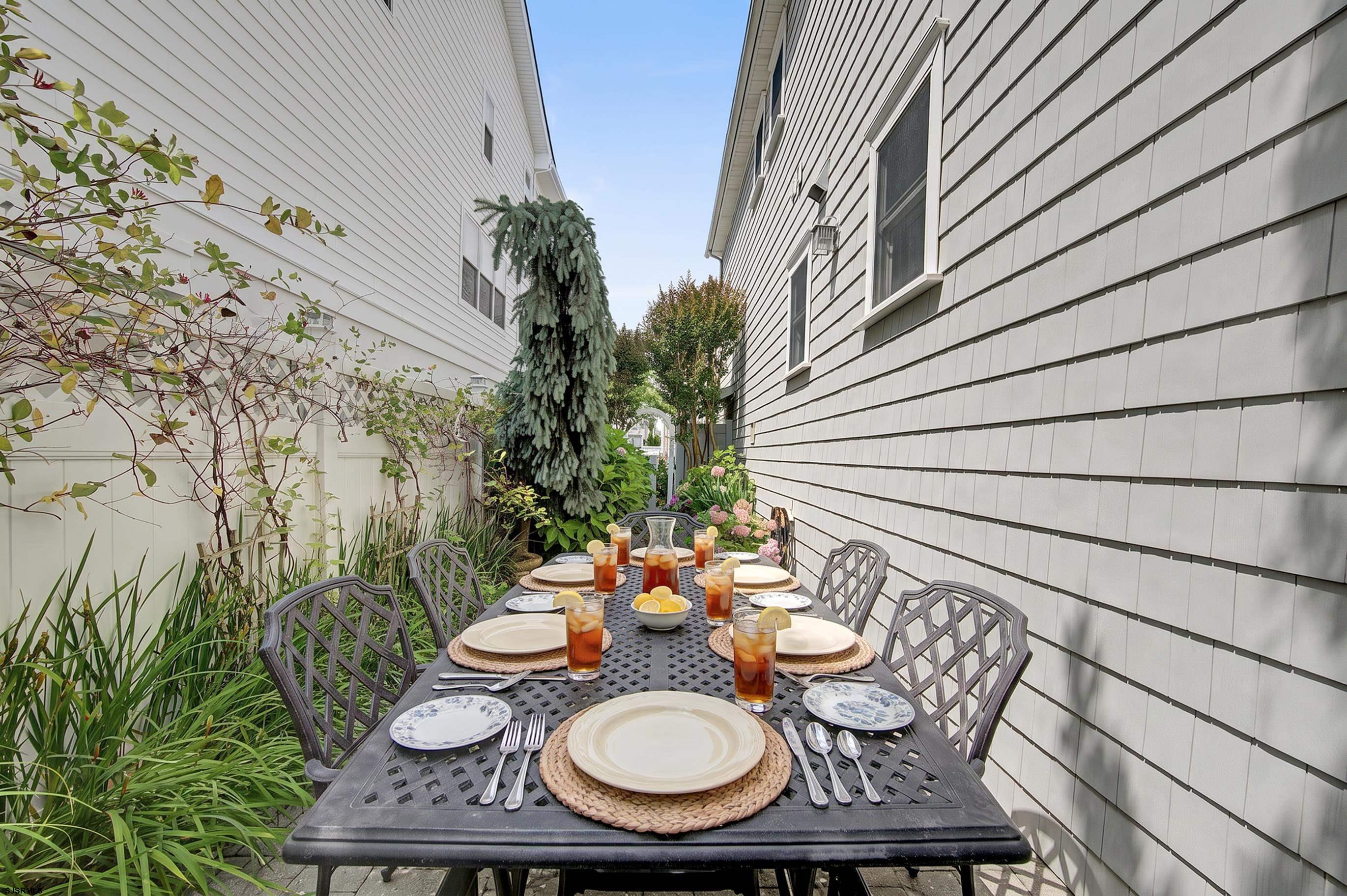 123 N Quincy Ave