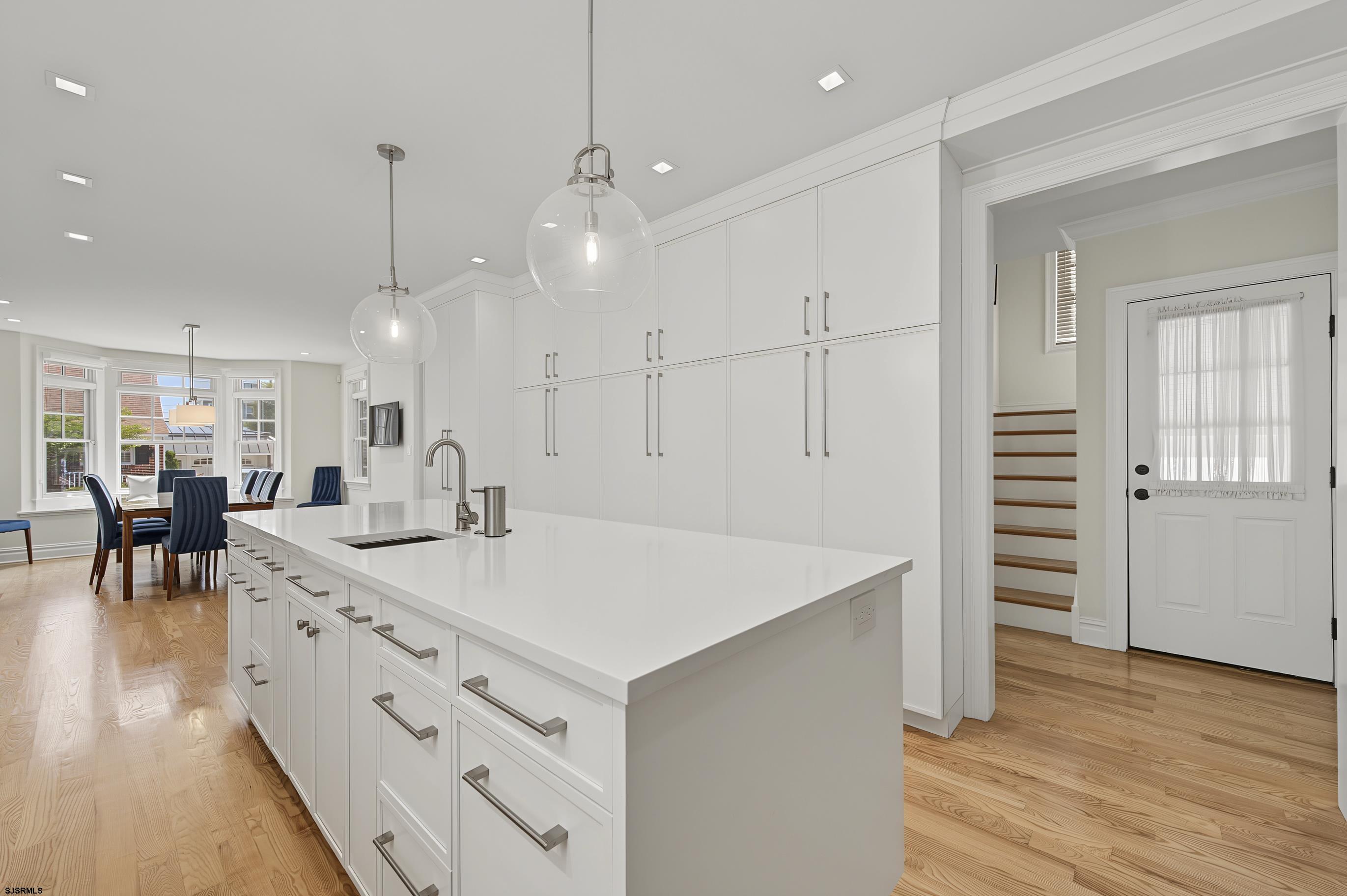 4 S Huntington Ave