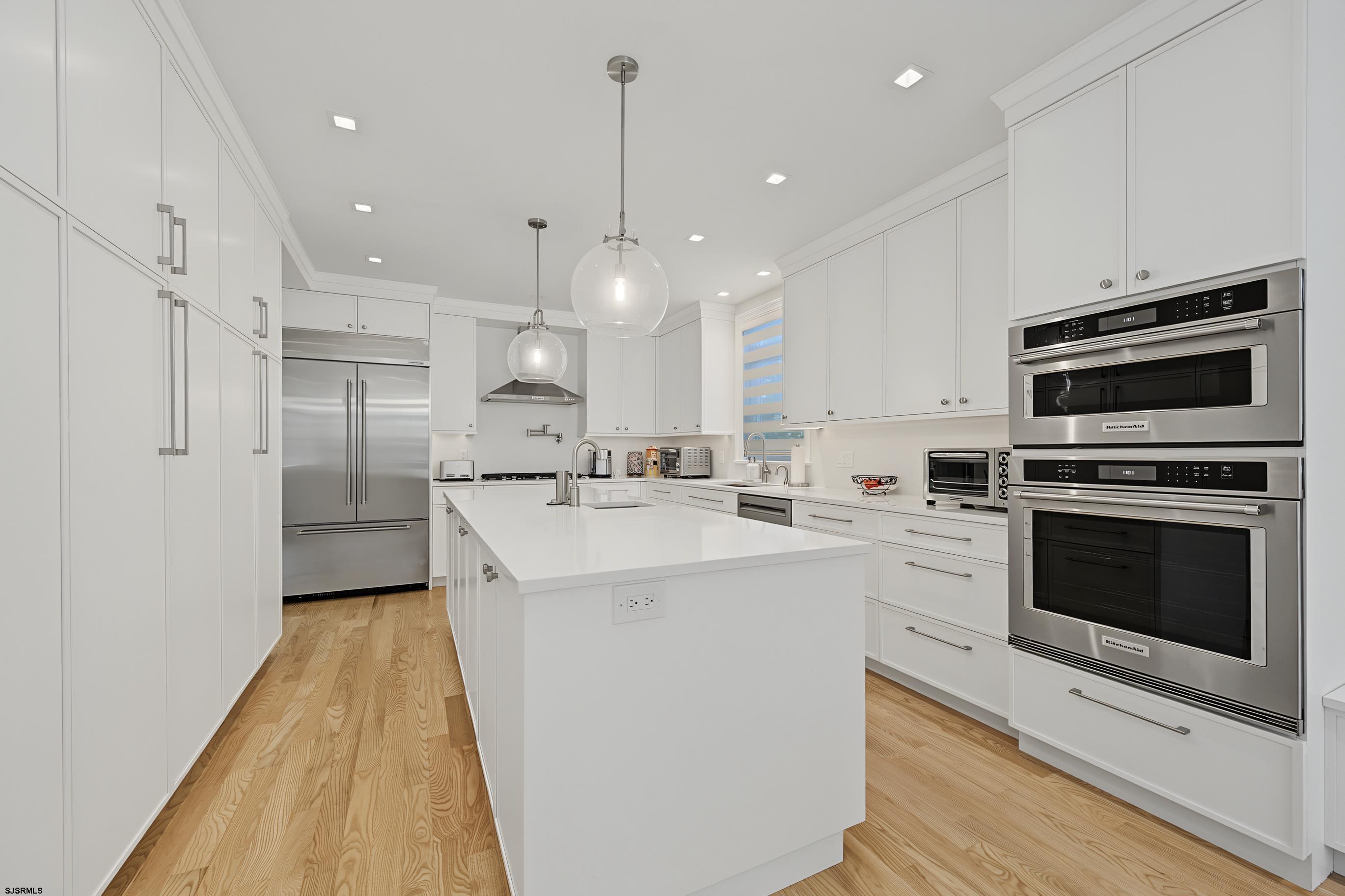4 S Huntington Ave
