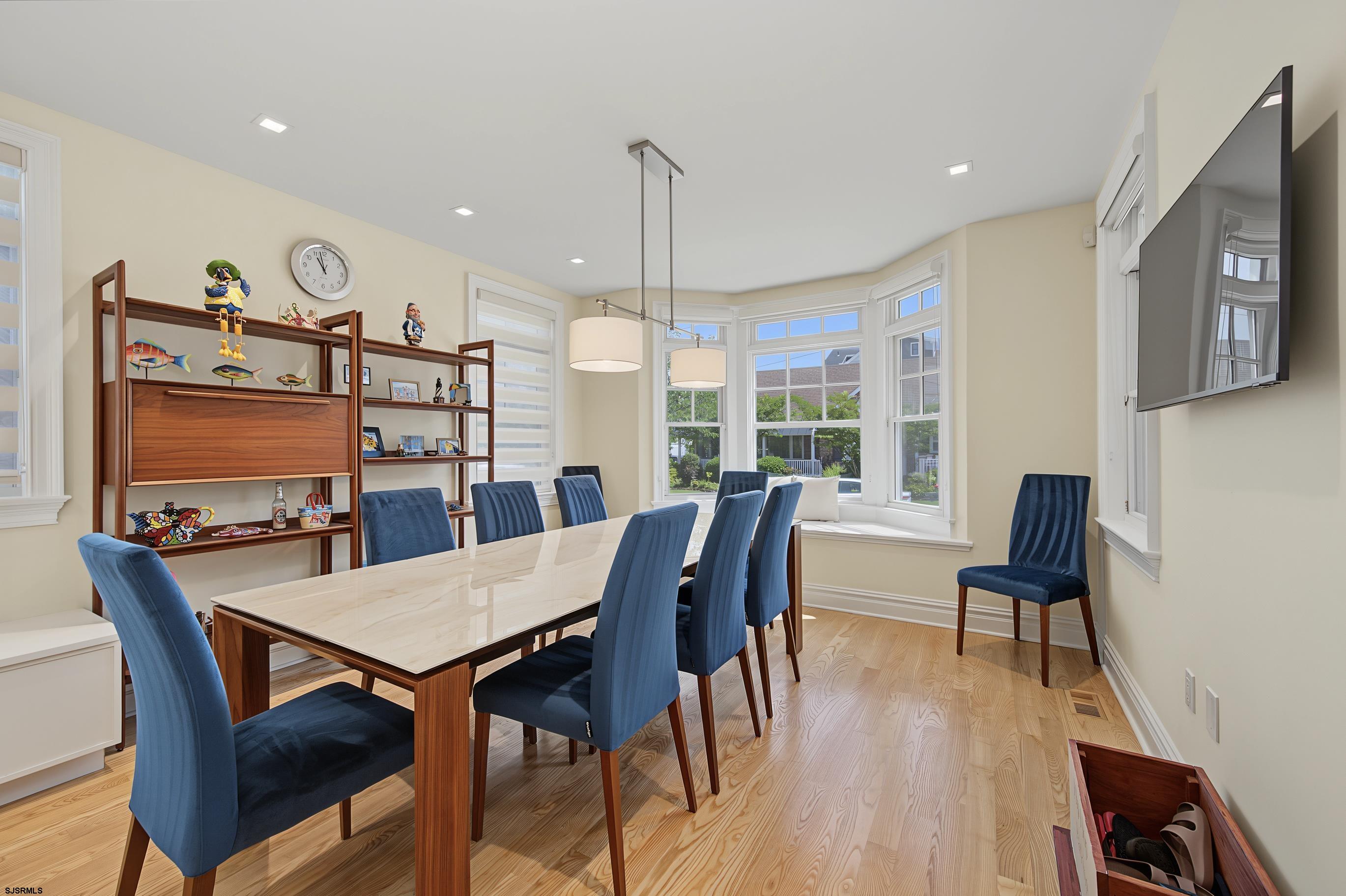 4 S Huntington Ave
