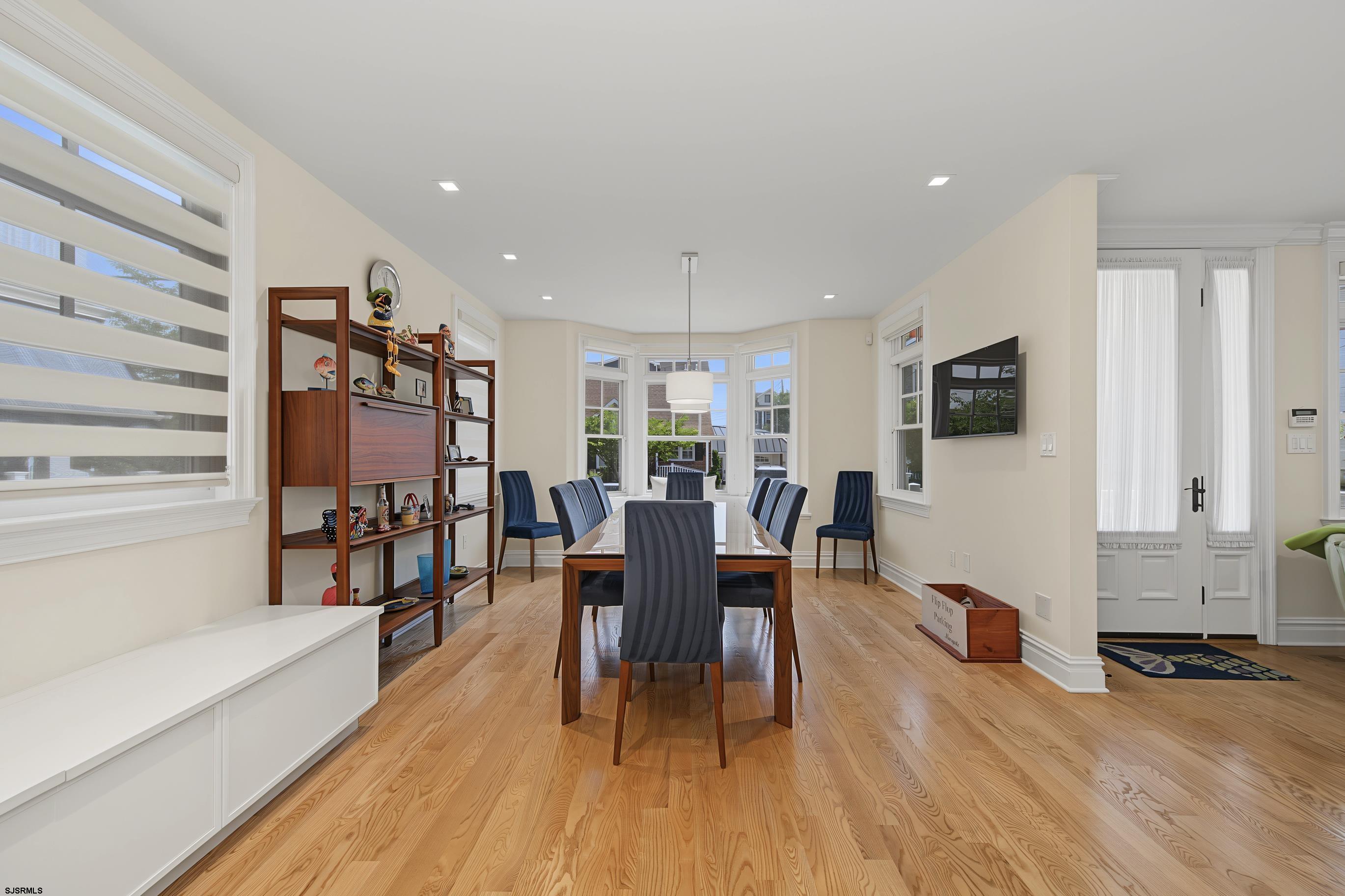 4 S Huntington Ave