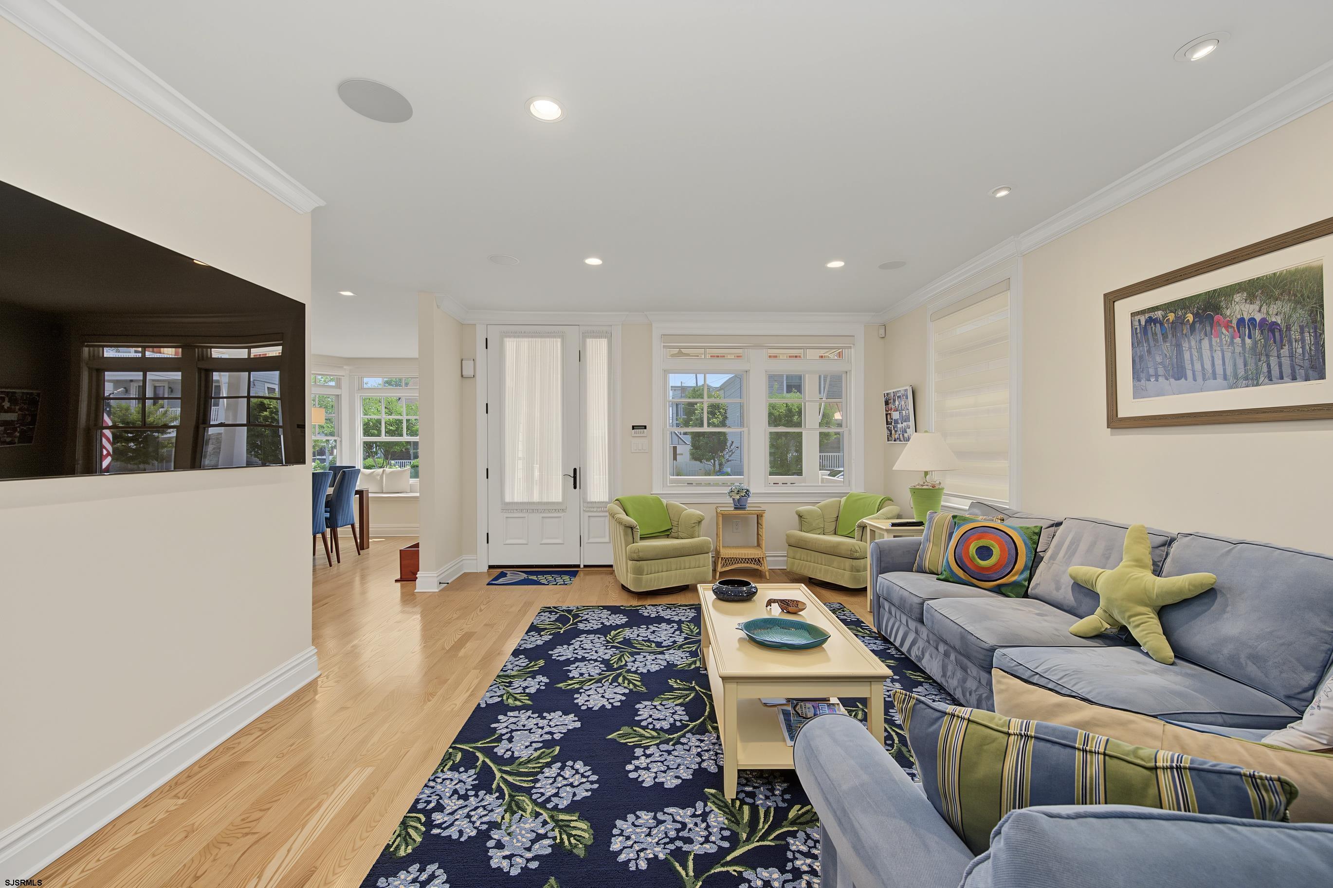 4 S Huntington Ave