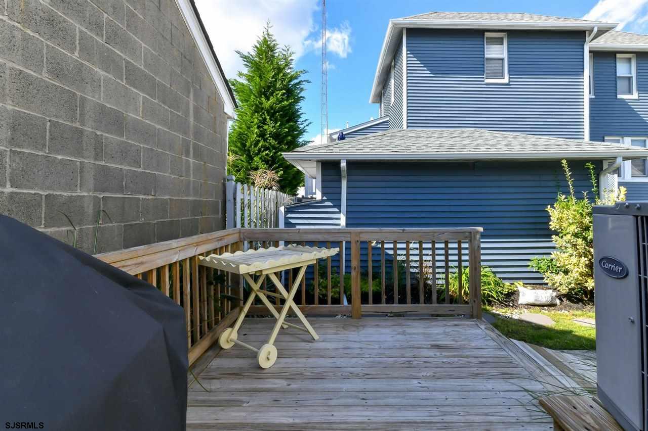 102 N Essex Ave