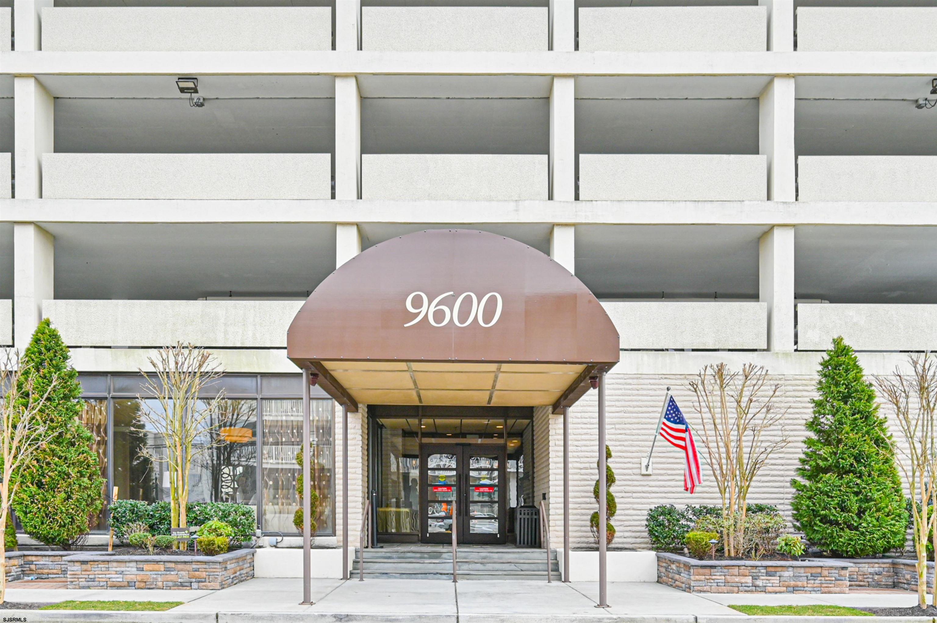 9600 Atlantic Ave Unit: 611