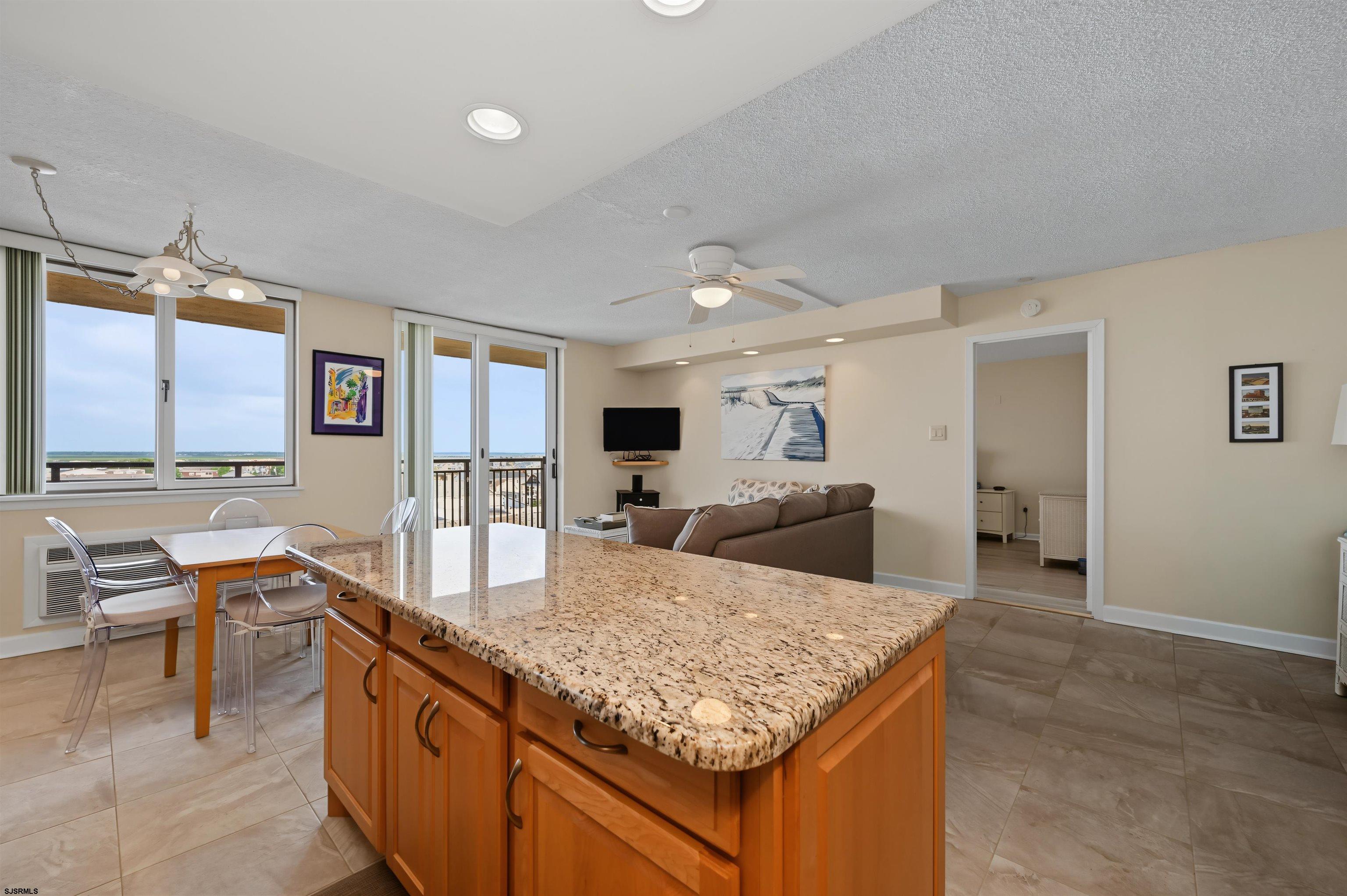 9600 Atlantic Ave Unit: 611