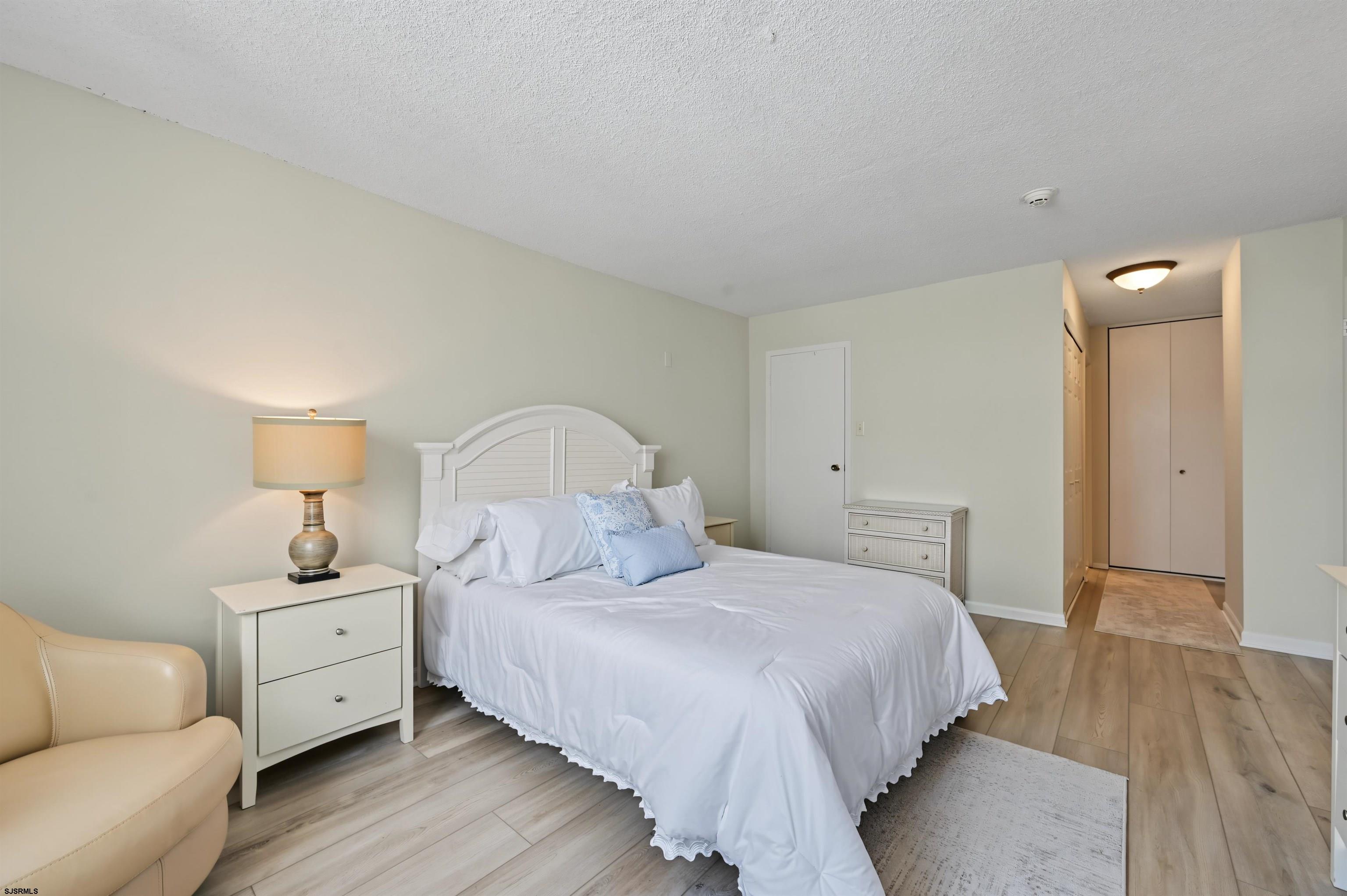 9600 Atlantic Ave Unit: 611