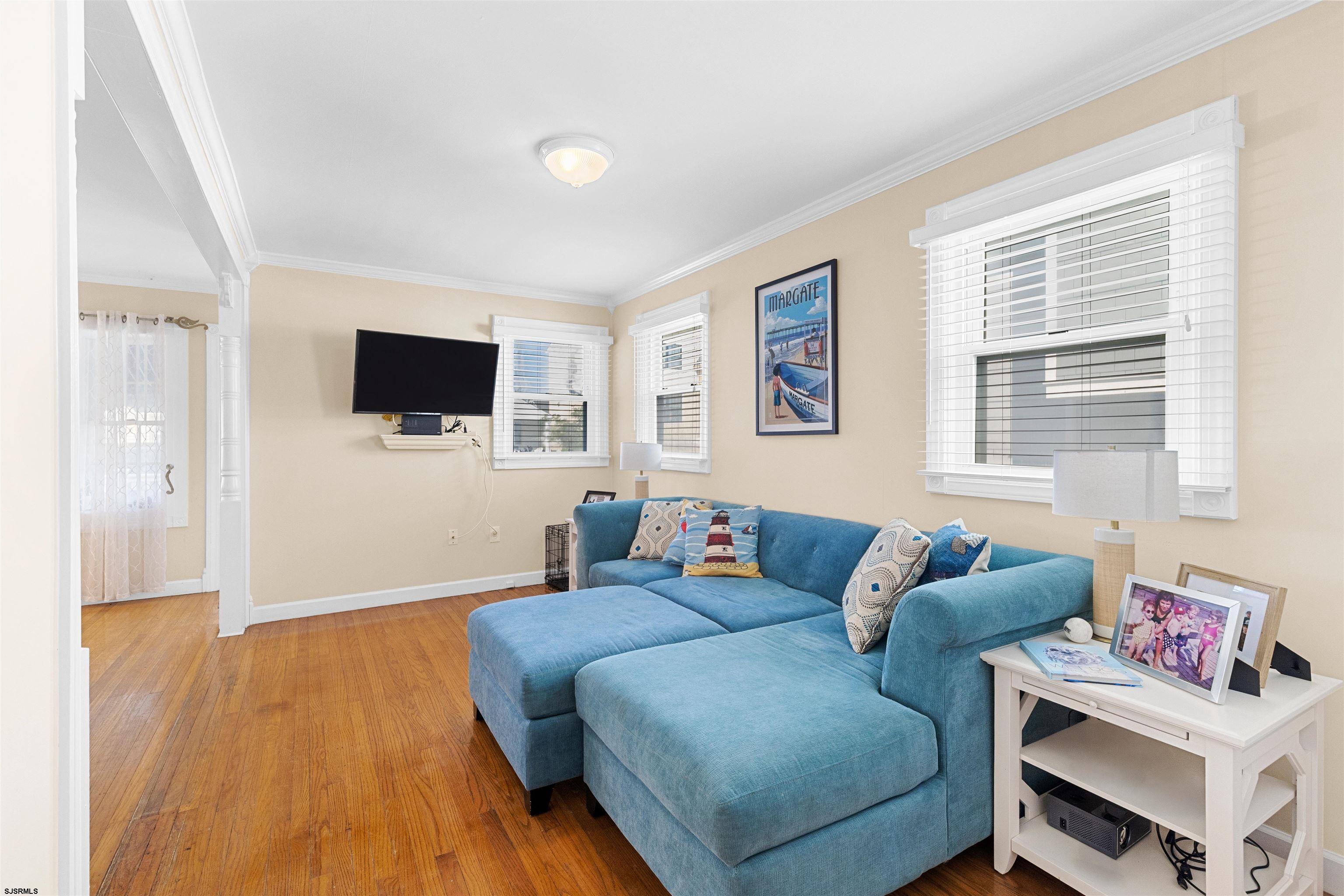29 N Frontenac Ave