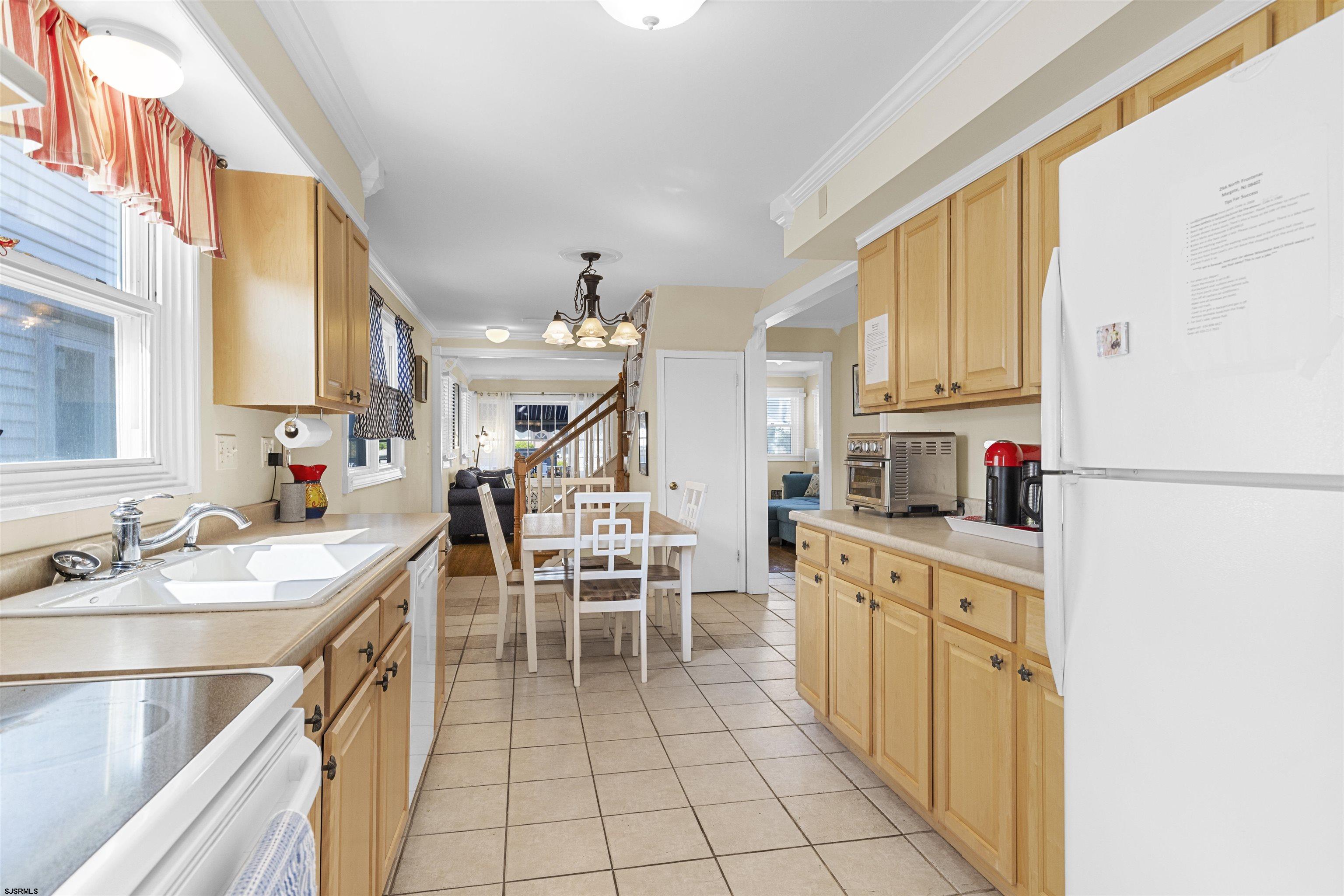 29 N Frontenac Ave