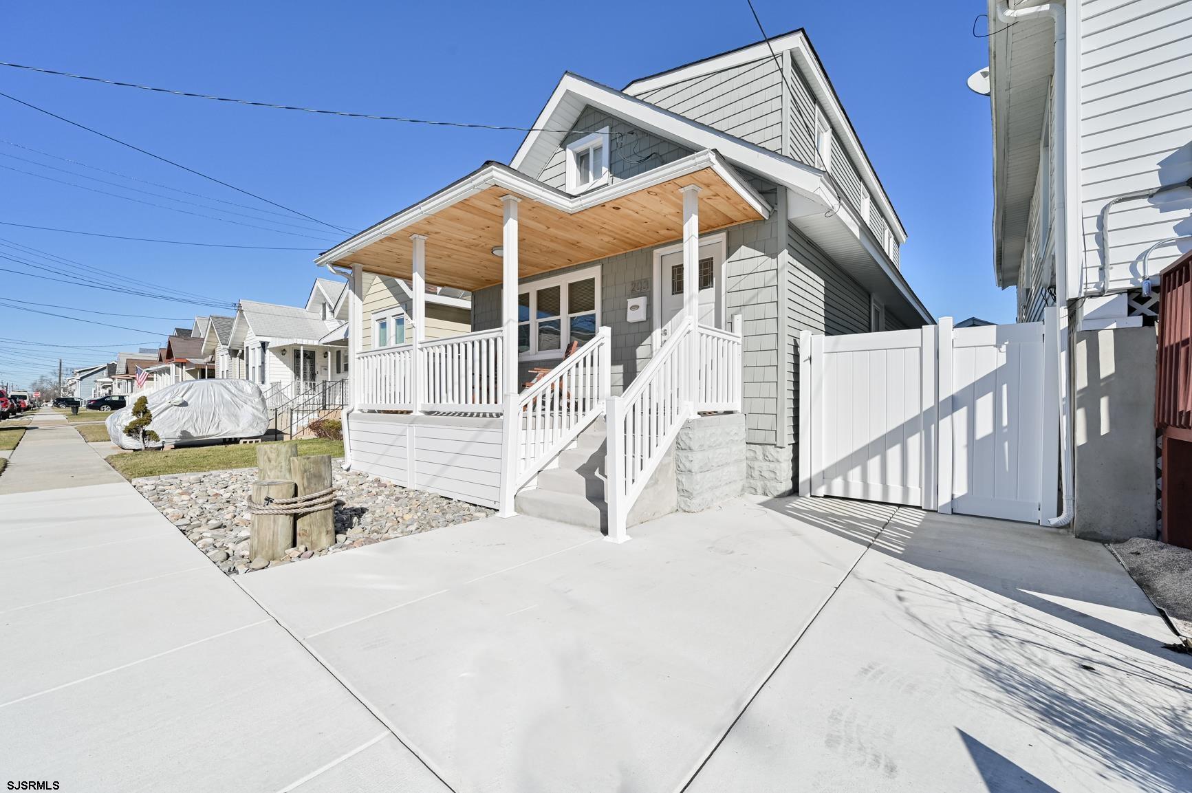 203 N Somerset Ave