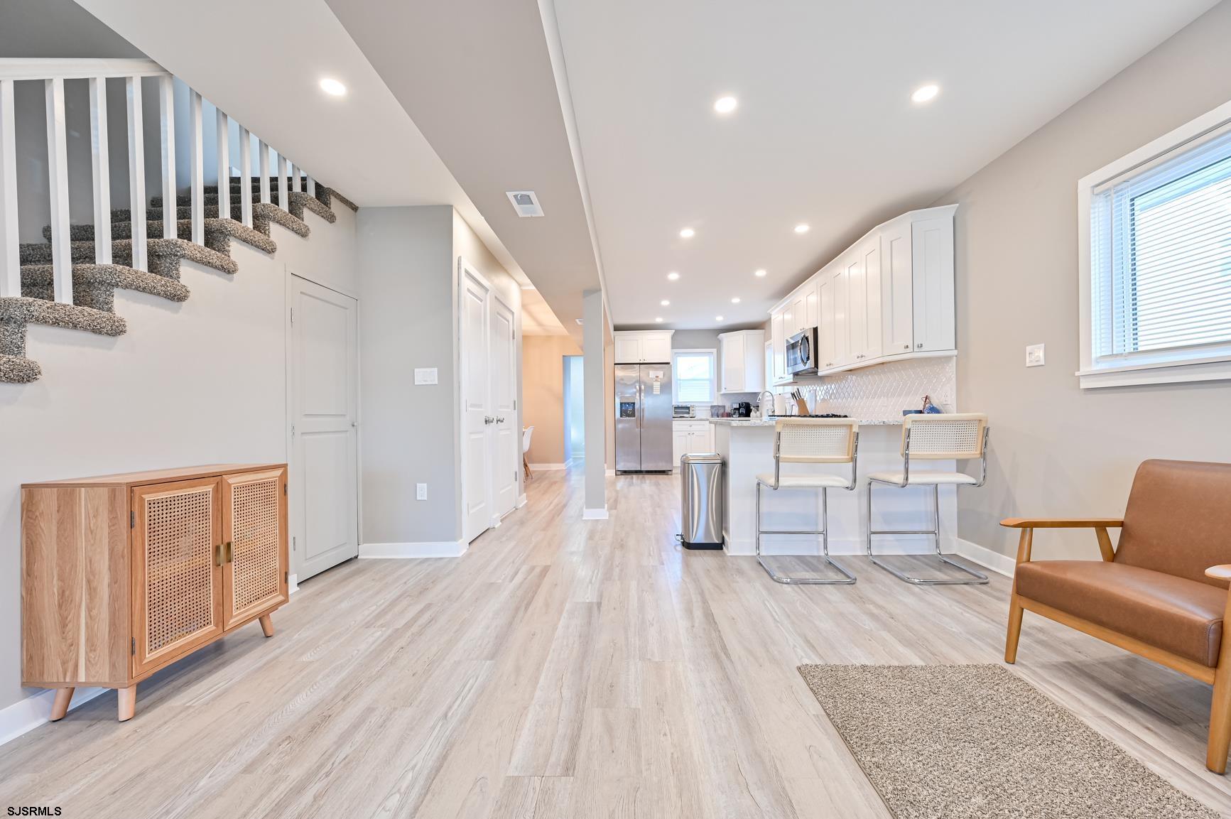 203 N Somerset Ave